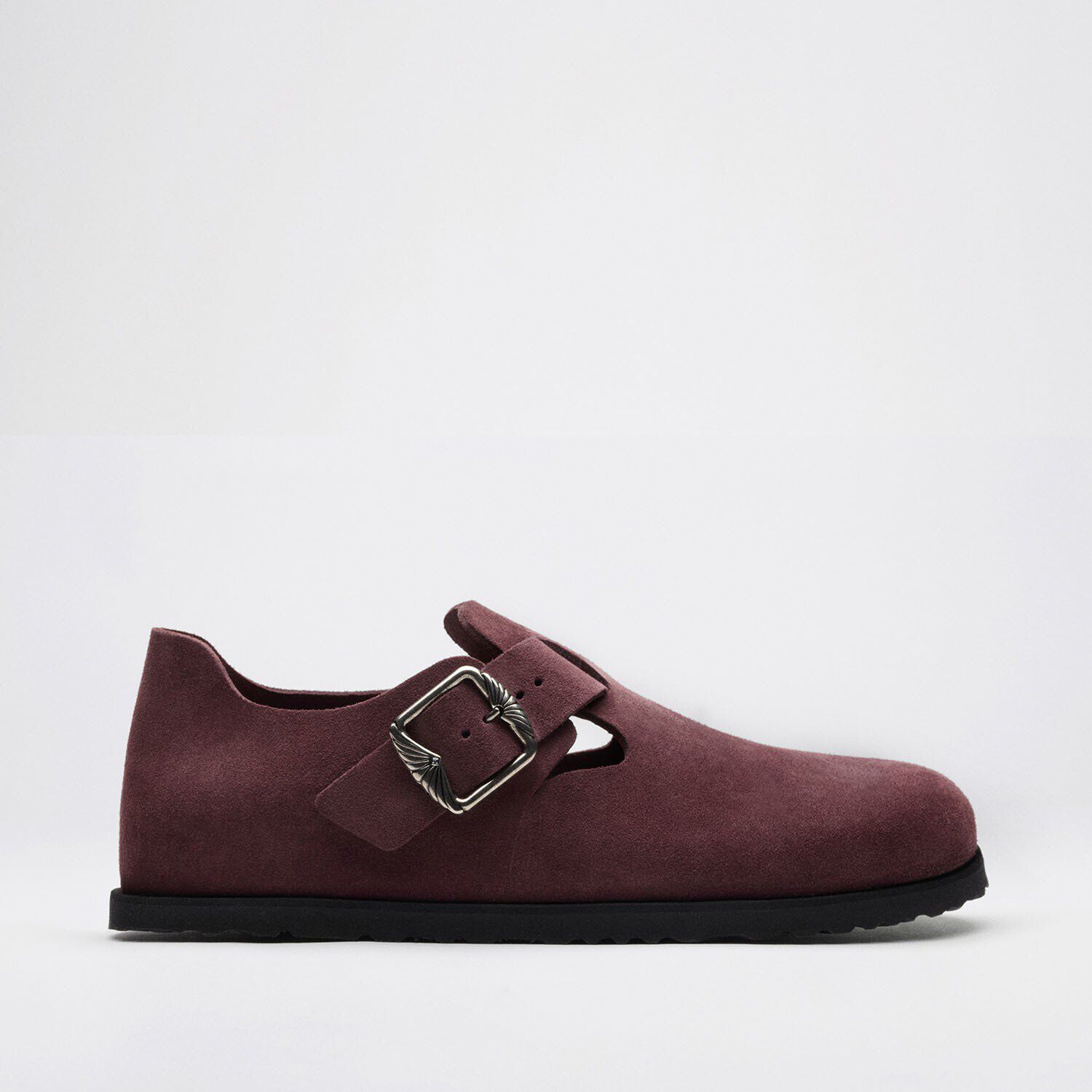 1774 London Suede Smooth Leather - a side view