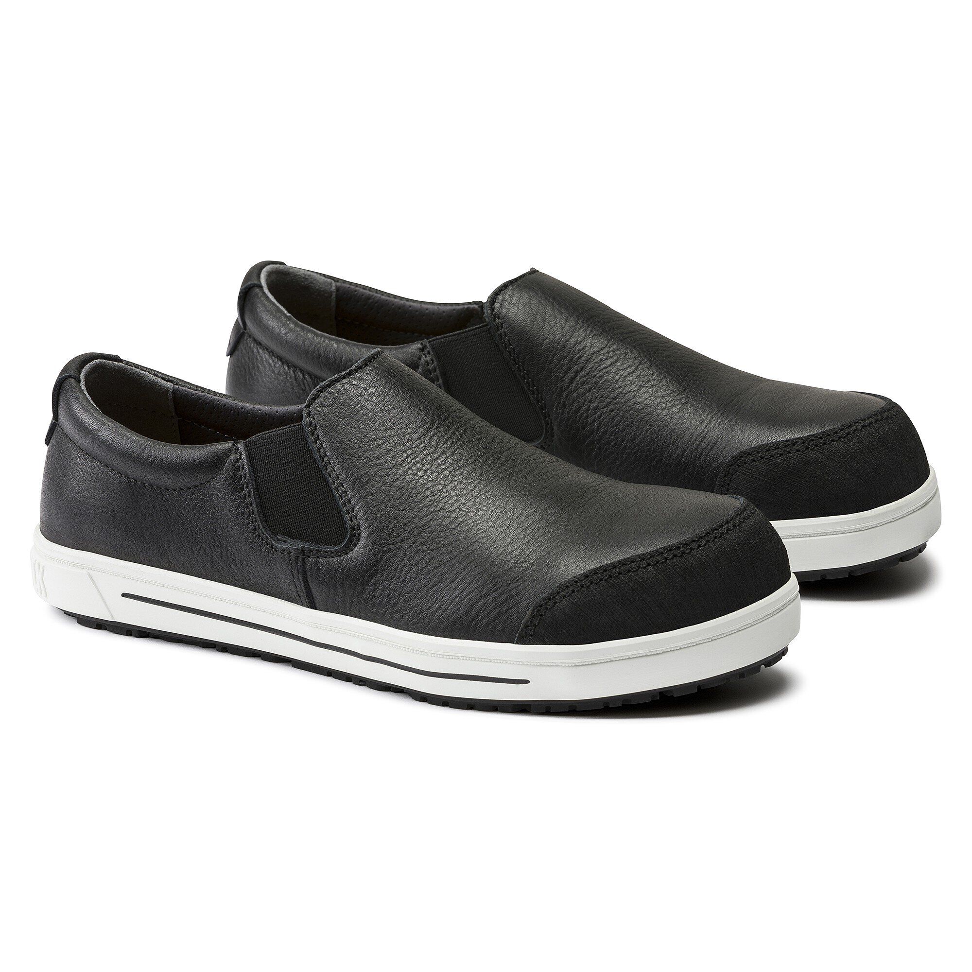 QS400 ナチュラルレザー - shown as a pair