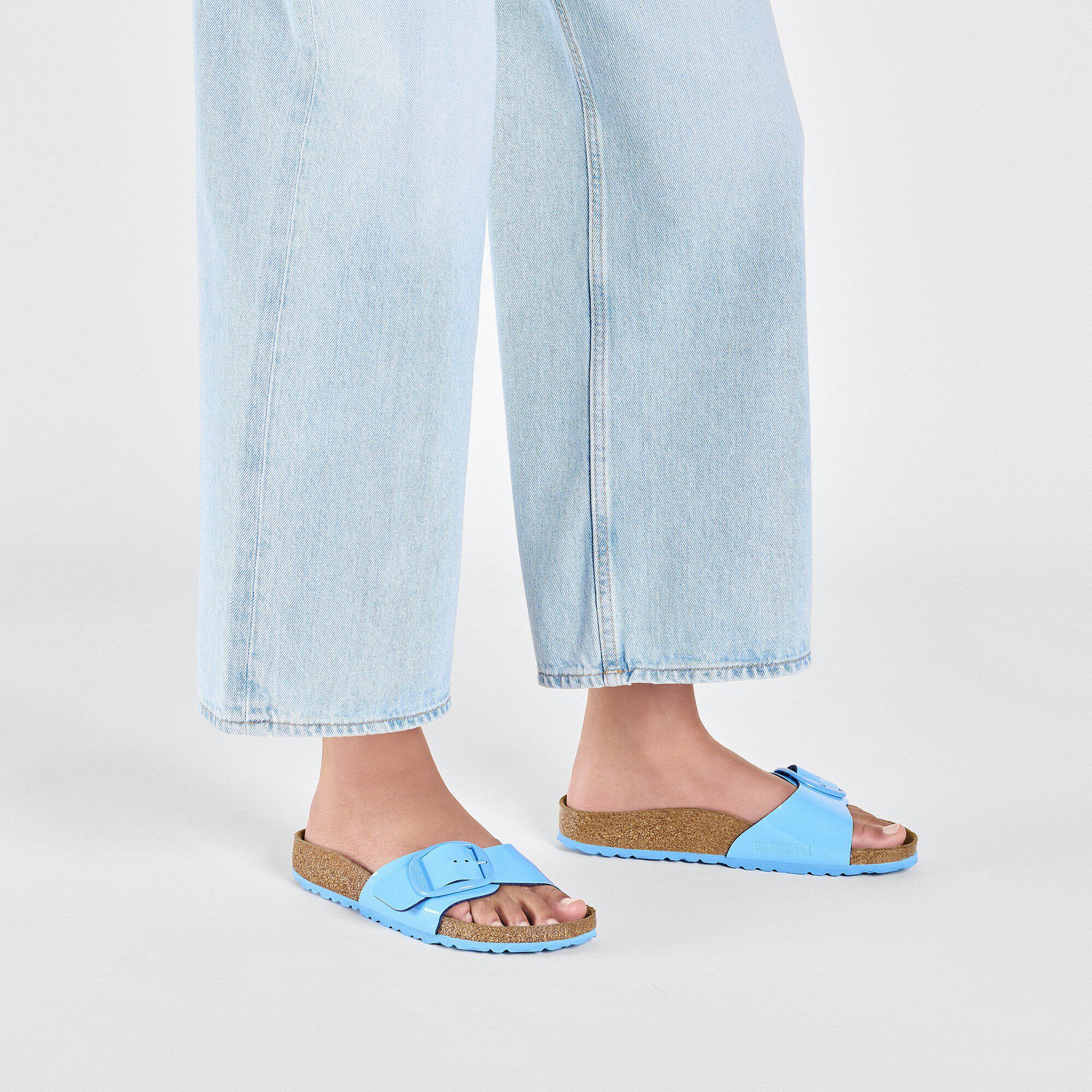 Madrid Big Buckle Birko-Flor Patent with a female model