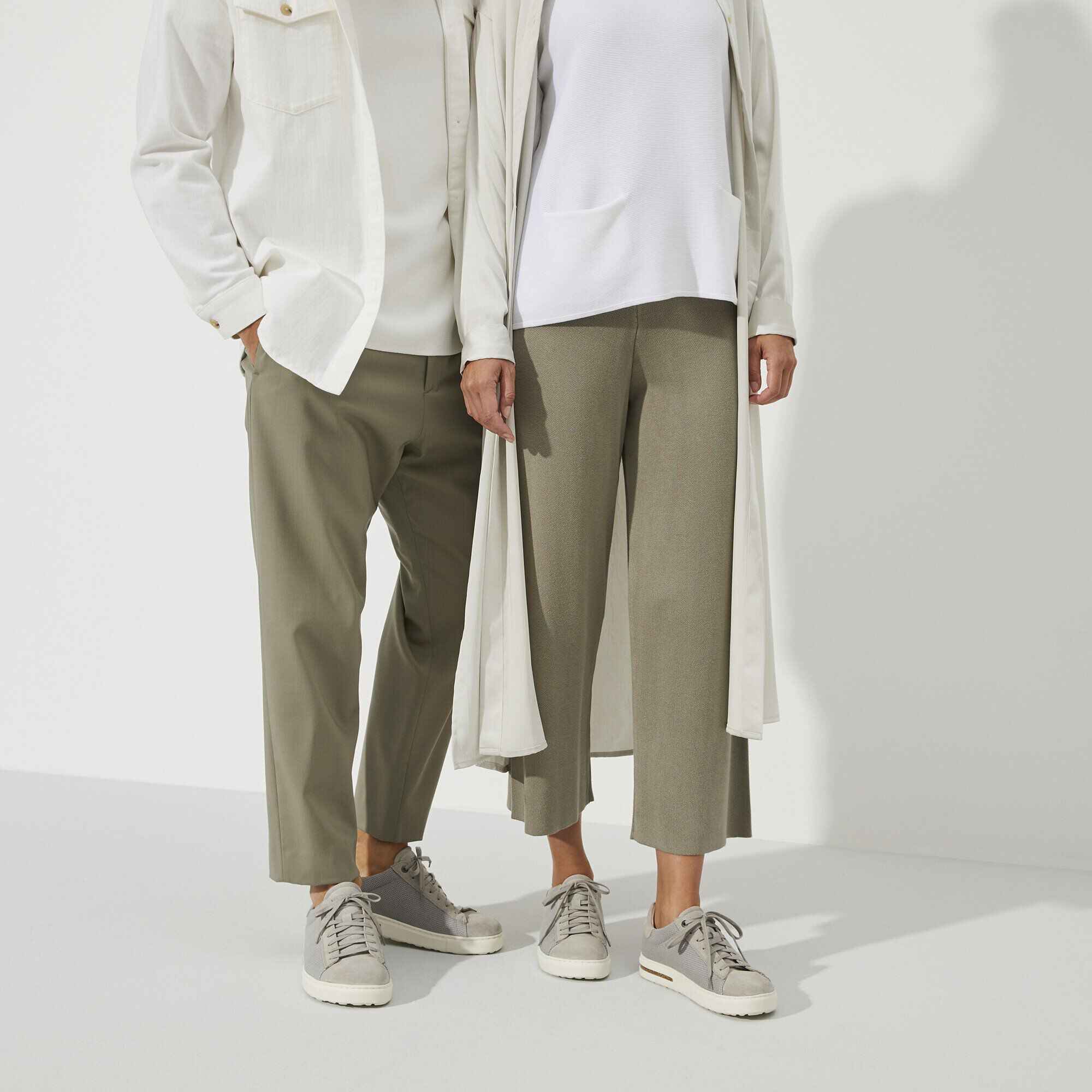 Bend Low Canvas/Suede, with models