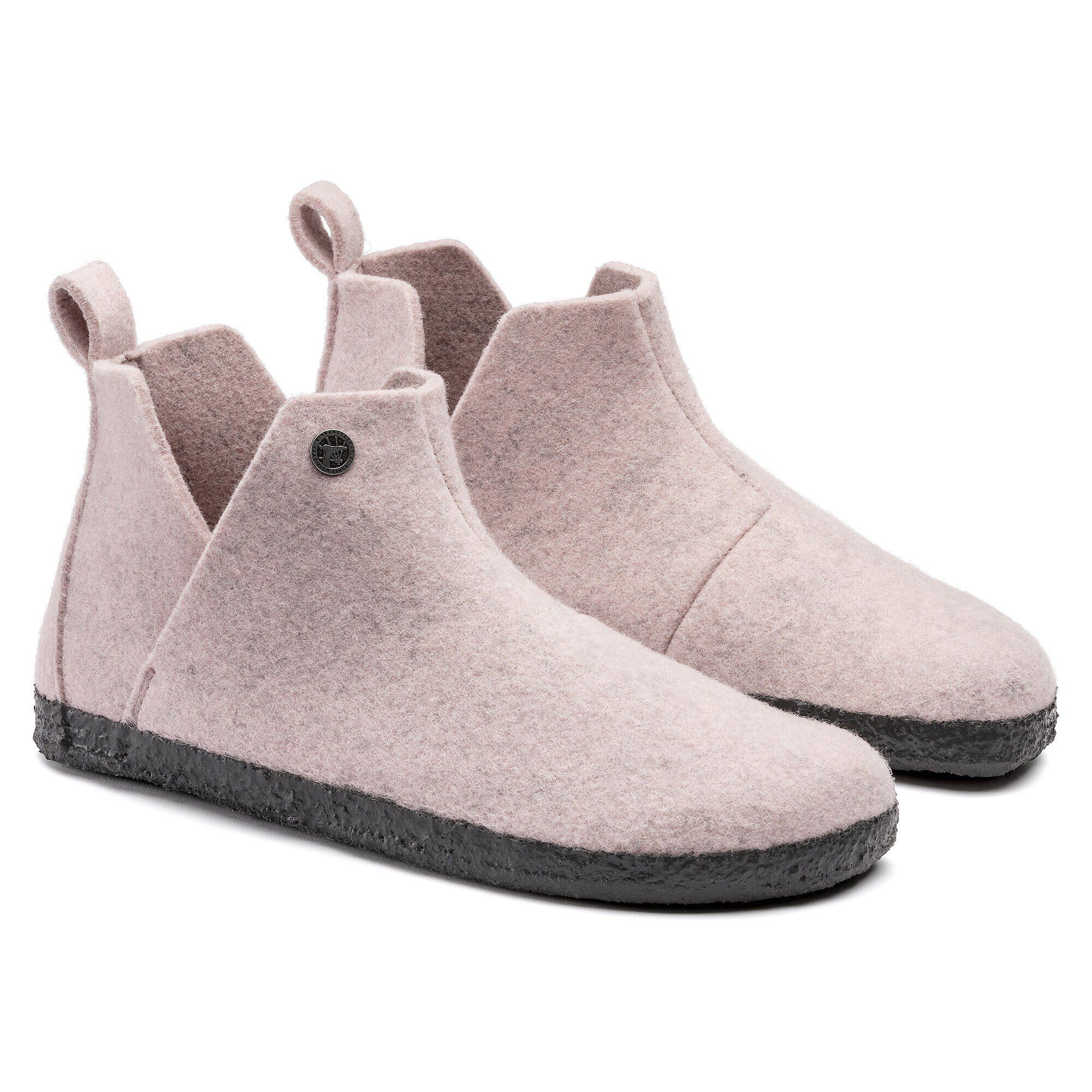 Andermatt / アンダーマット フェルト - shown as a pair