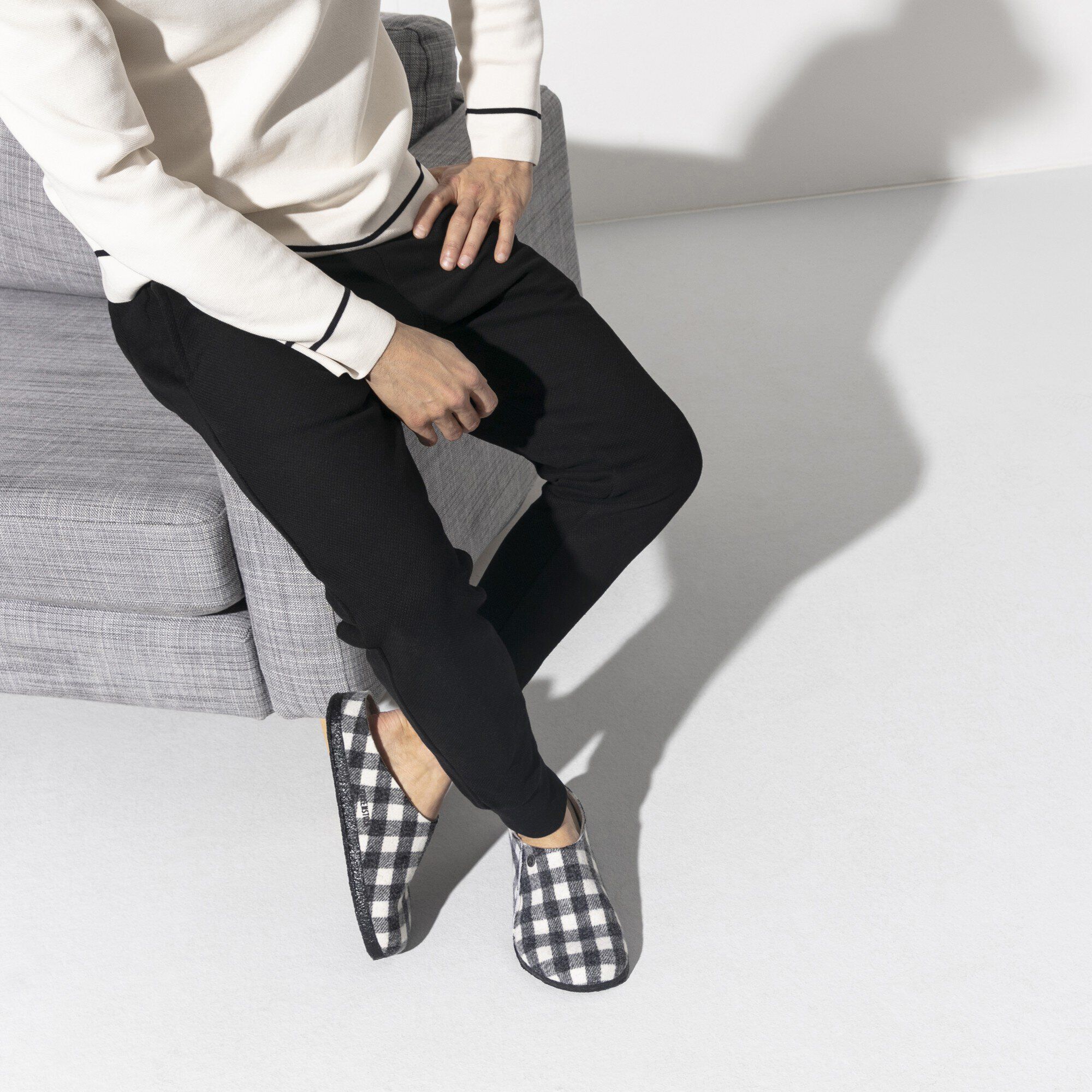 Zermatt Shearling / ツェルマット シアリング フェルト Close-up with a male model