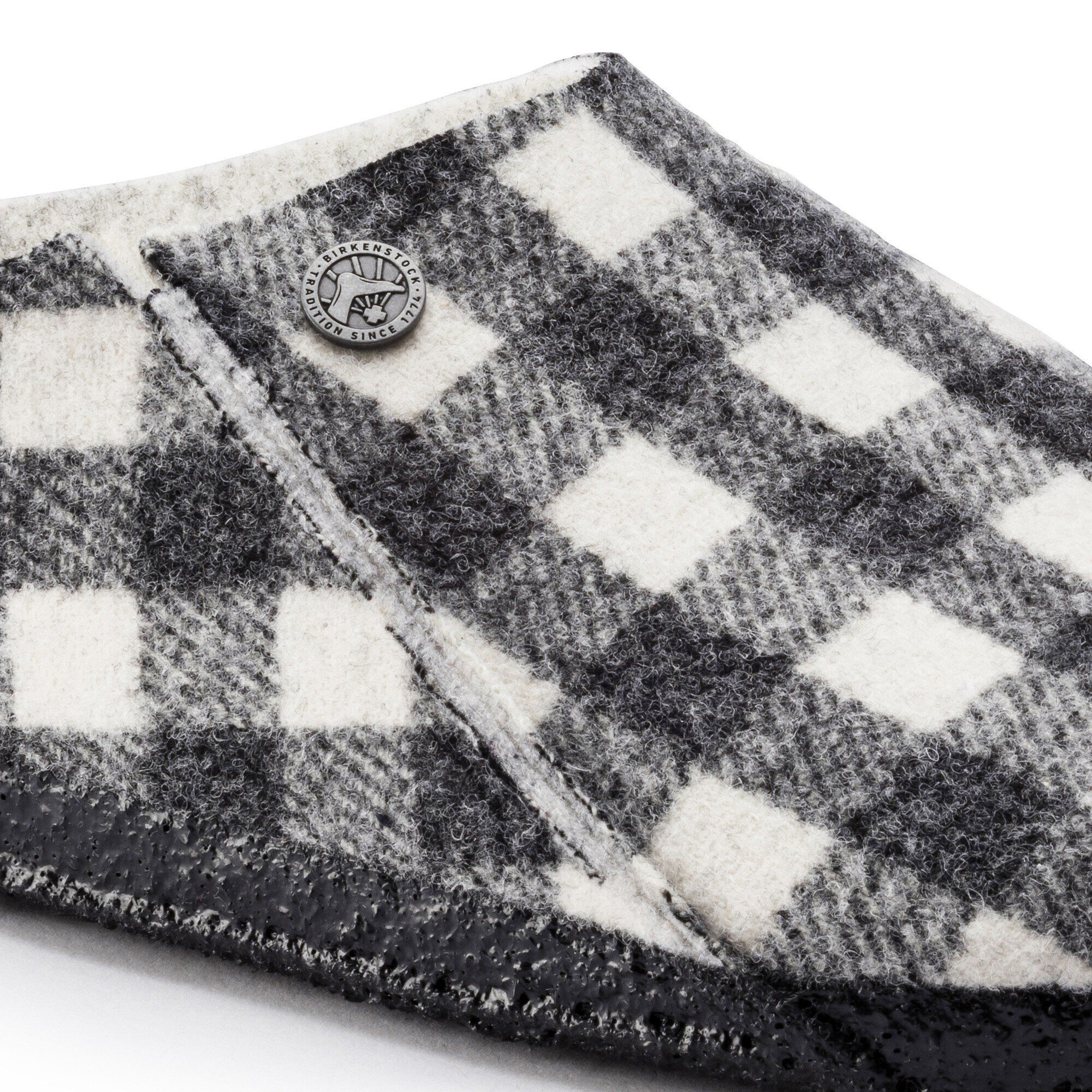 Zermatt Shearling / ツェルマット シアリング フェルト Close-up view showing material detail