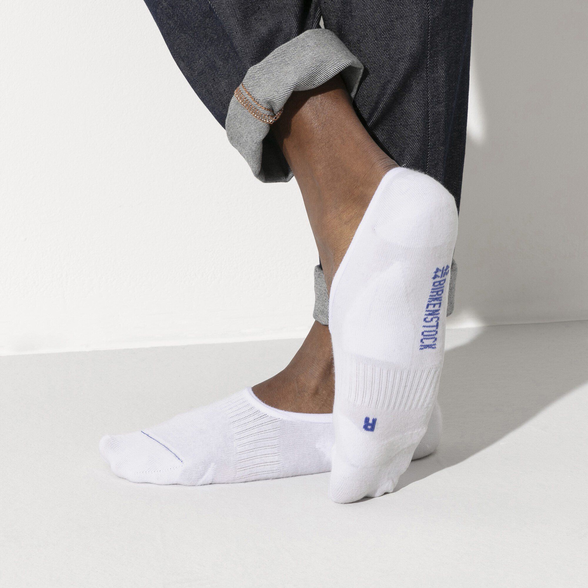 Cotton Sole Invisible Men/コットンソールインビジブル M コットン/ナイロン/ポリウレタン with a male model