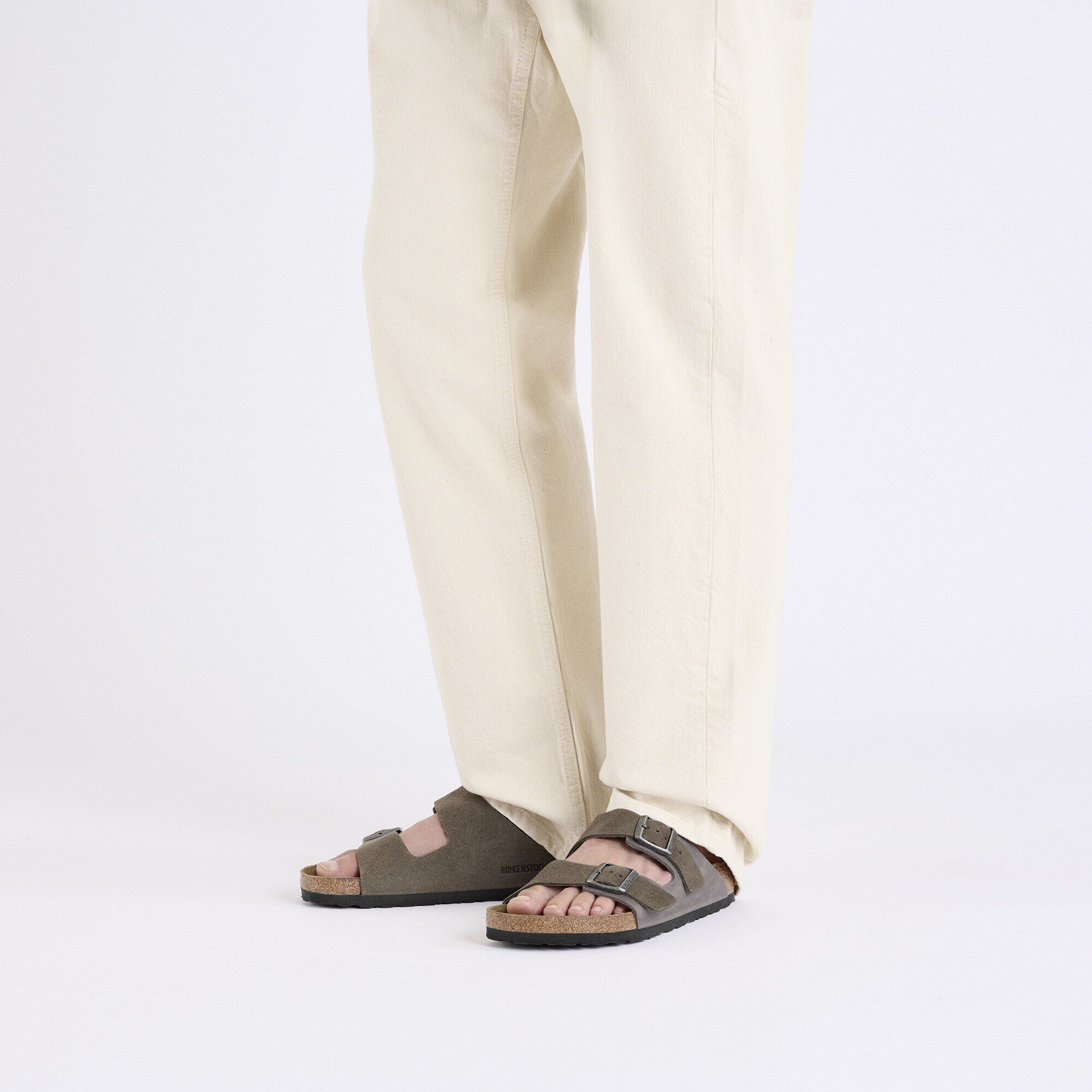 Arizona BS Mixed Leather with a male model