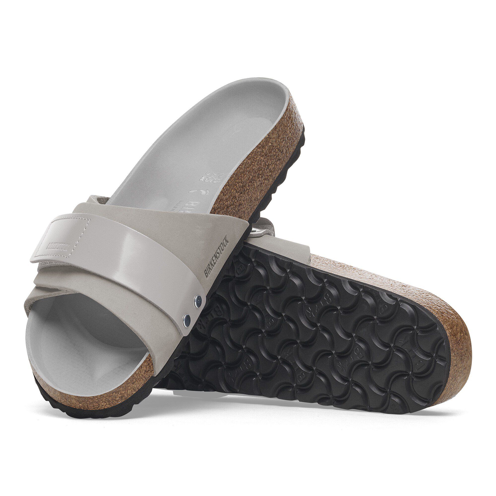 오이타 누벅 가죽 with outer sole details