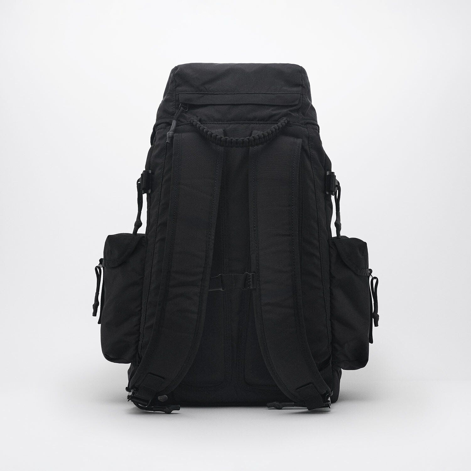 Maharishi Backpack Synthetik - a side view