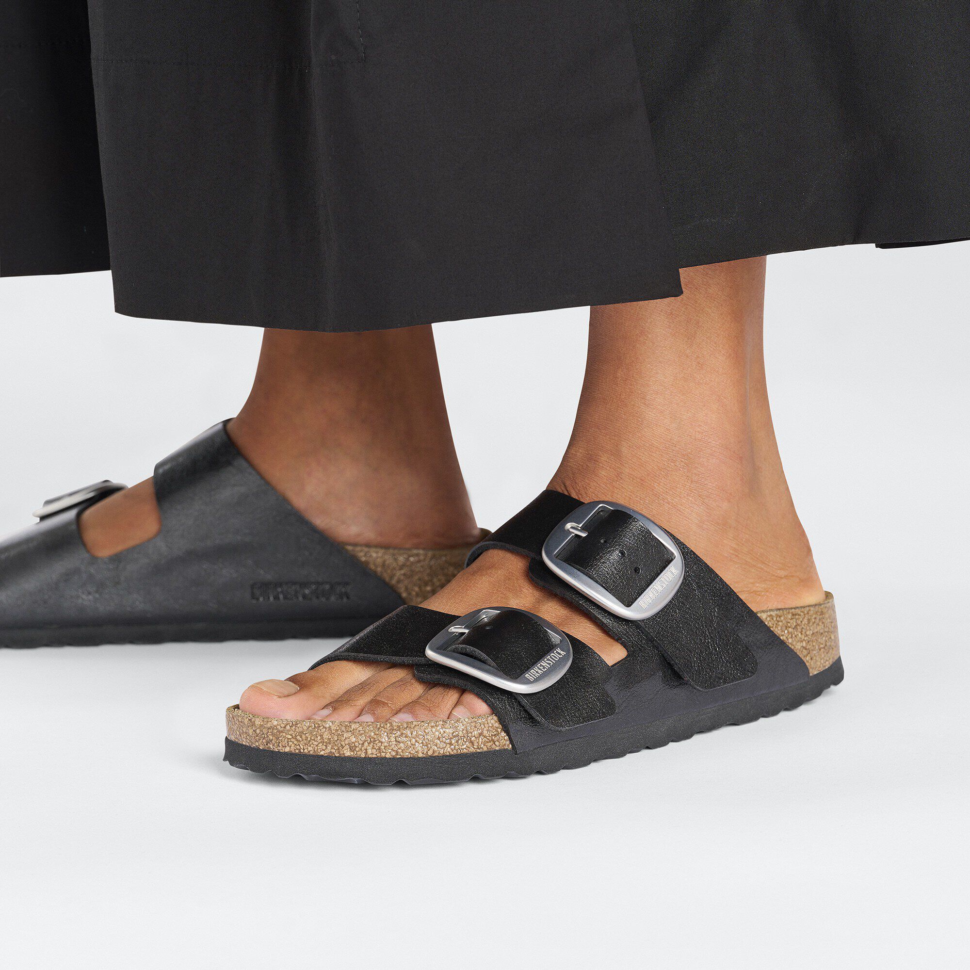 Arizona Big Buckle Birko-Flor Close-up with a female model