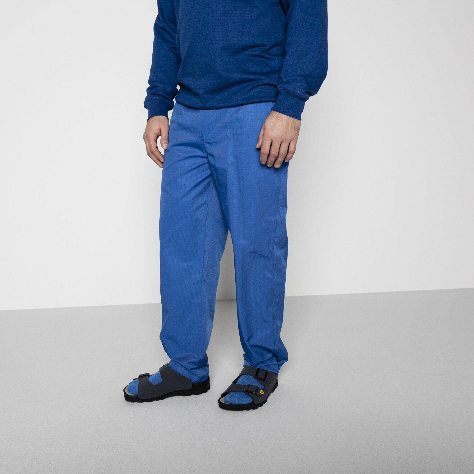 Toulon ESD/トゥーロン　 ESD ビルコフロー ヌバック Close-up view showing material detail