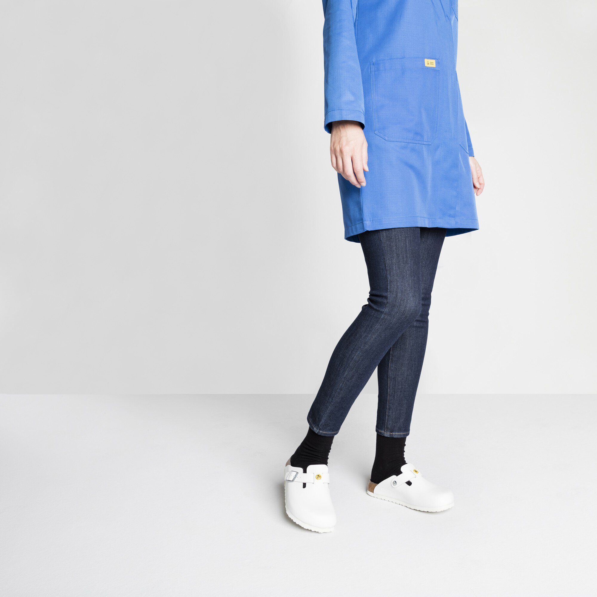 Boston ESD Natural Leather with a female model