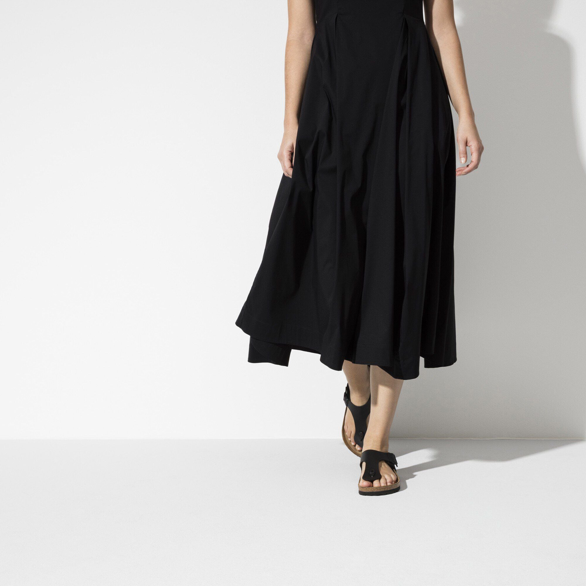 Ramses Birko-Flor with a female model