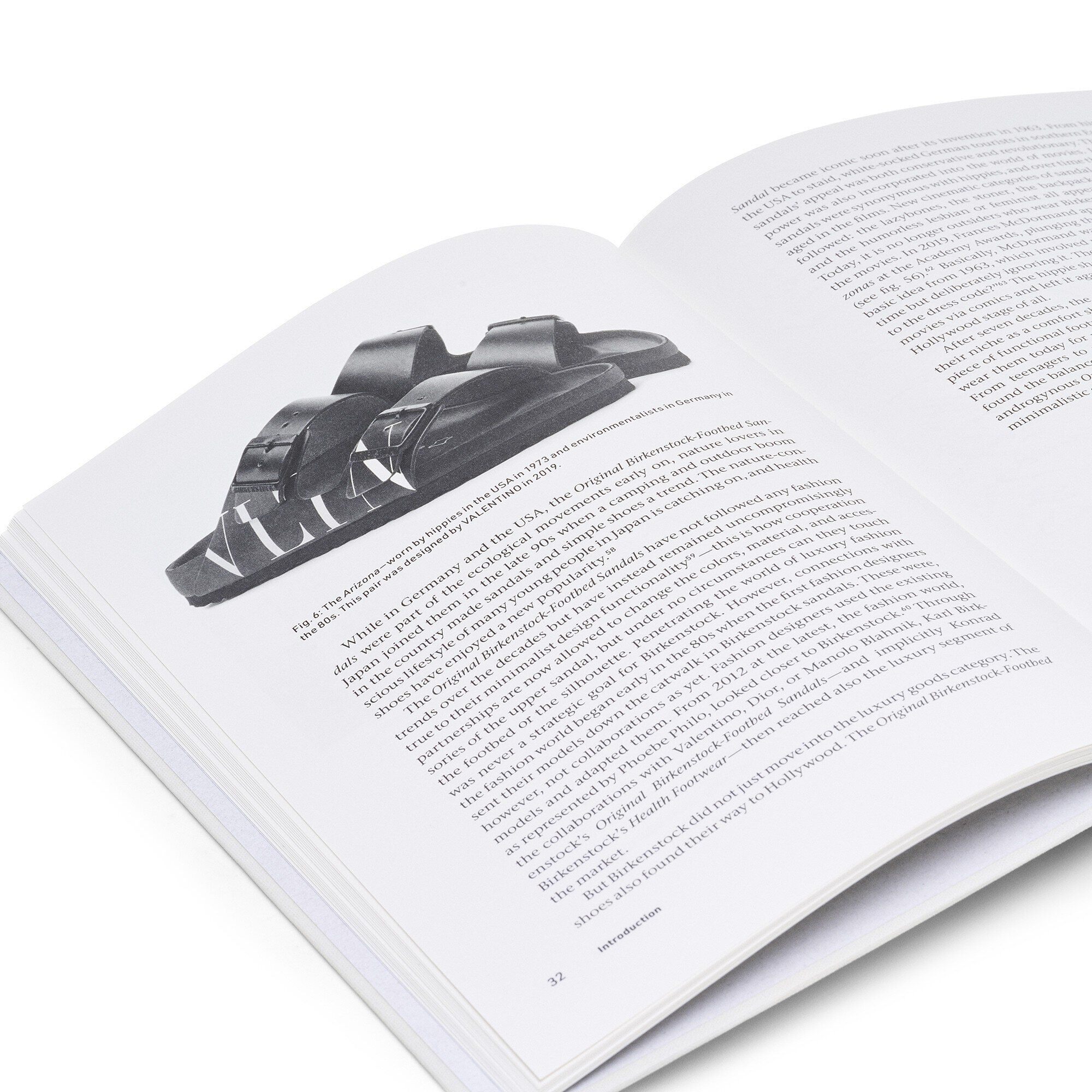 Book BS Corporate History EN ペーパーリネン