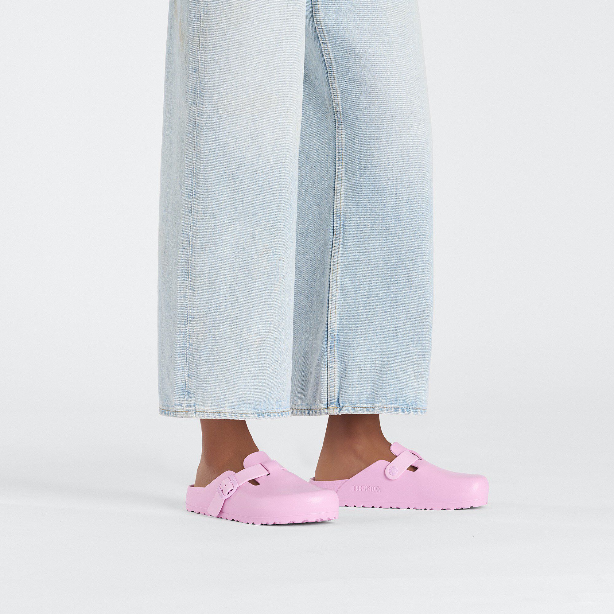 Boston EVA with a female model