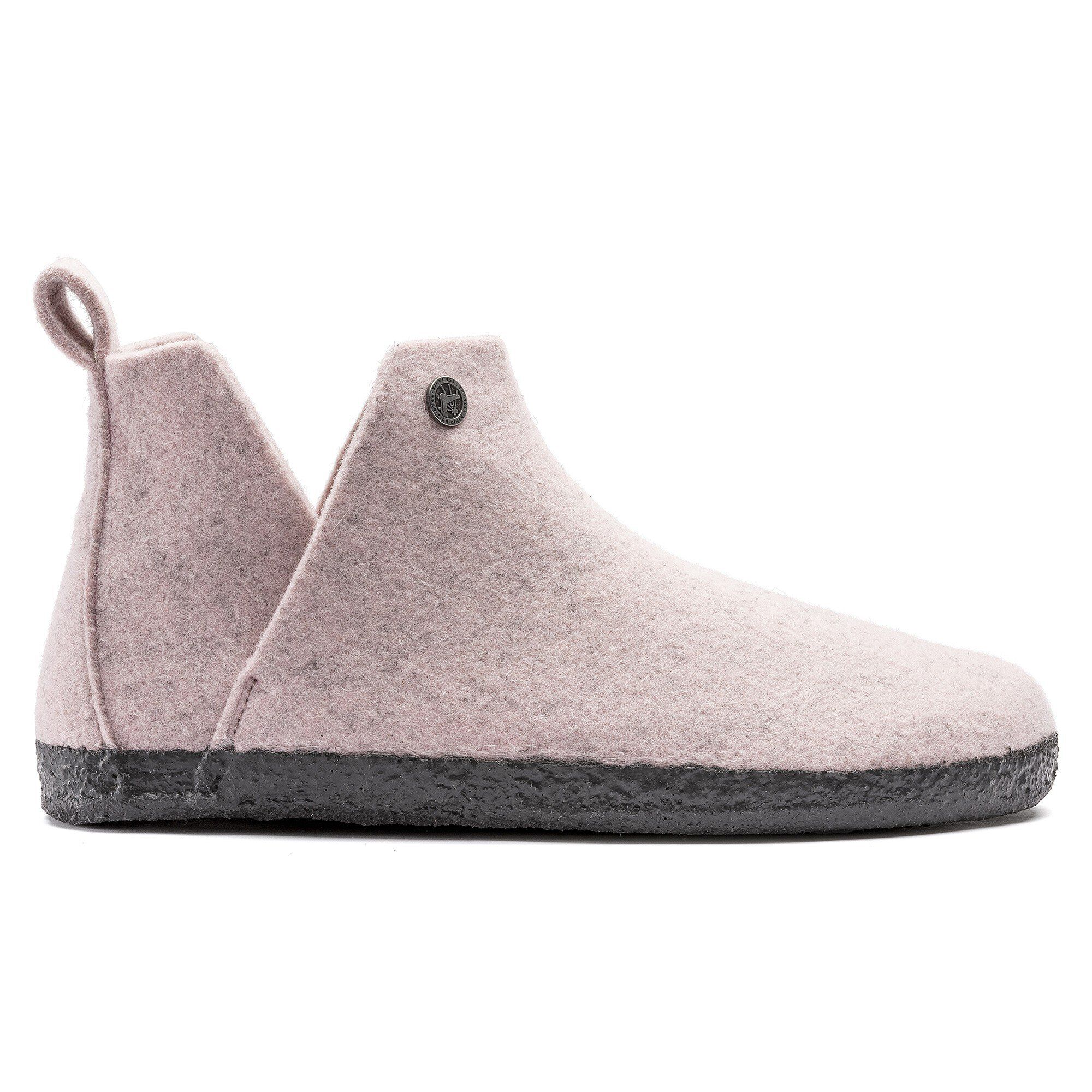 Andermatt / アンダーマット フェルト - a side view