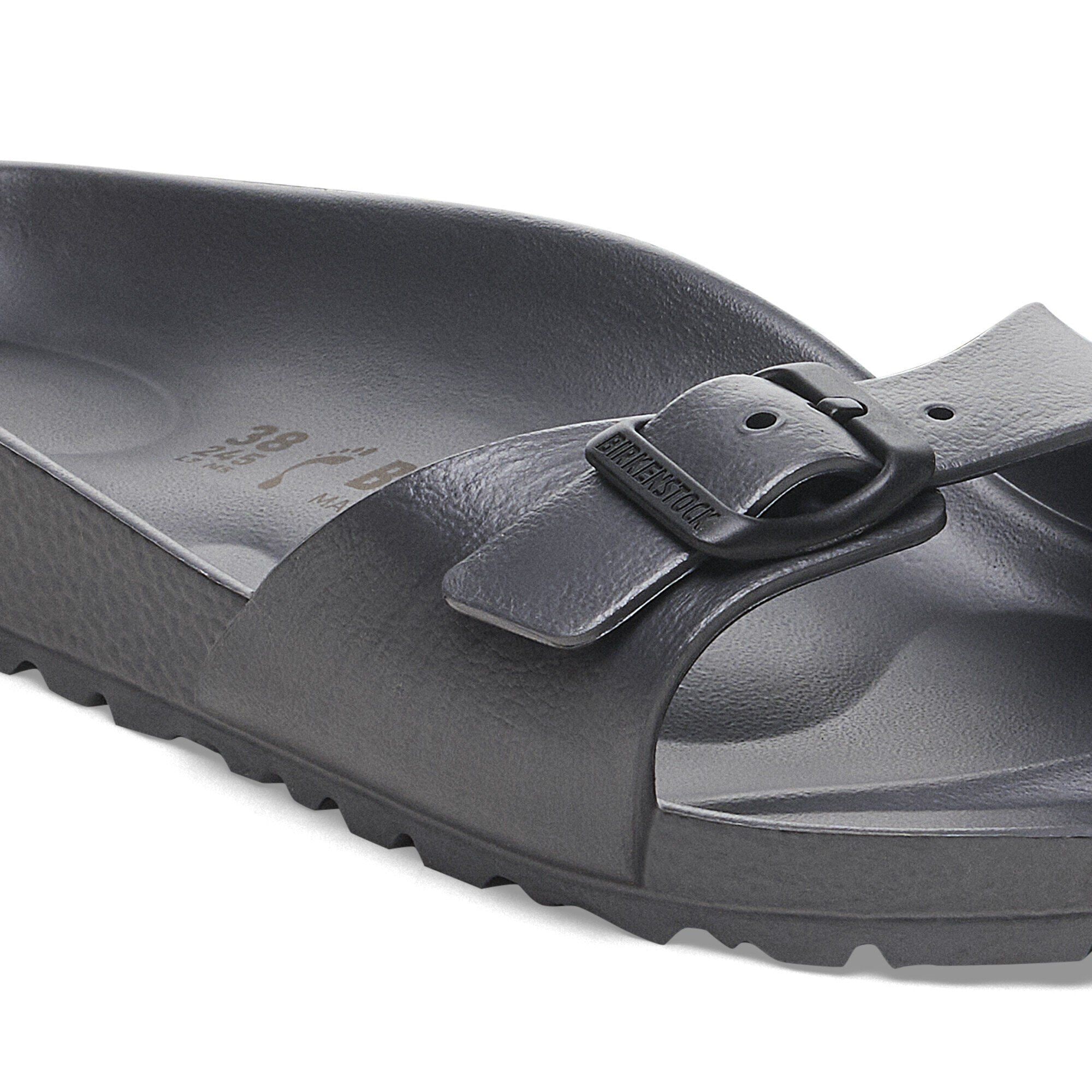 Madrid EVA Close-up view showing material detail