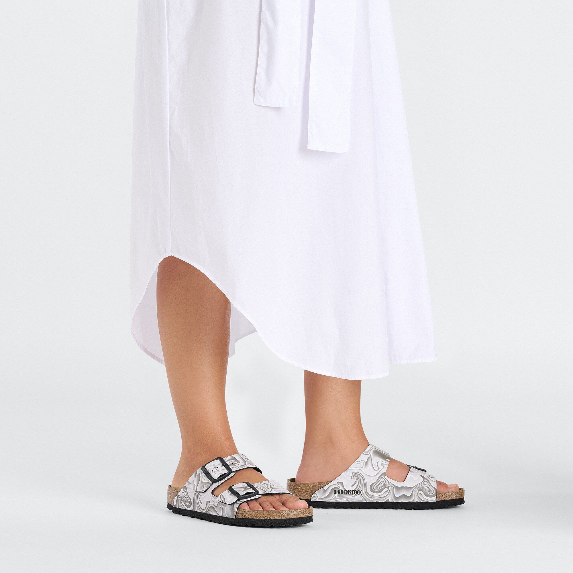 Arizona BS Birko-Flor with a female model