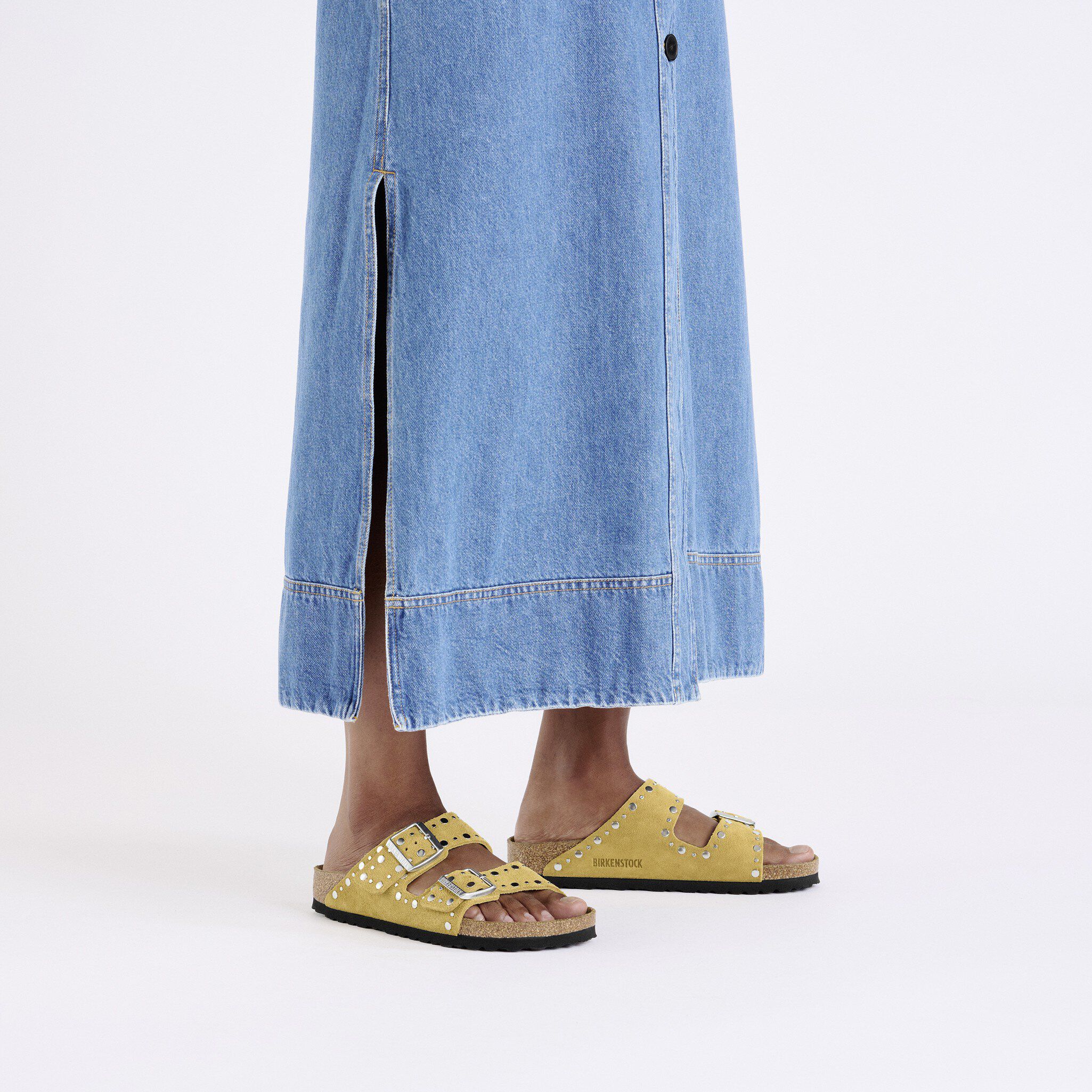 Arizona Rivet Suede Leather with a female model