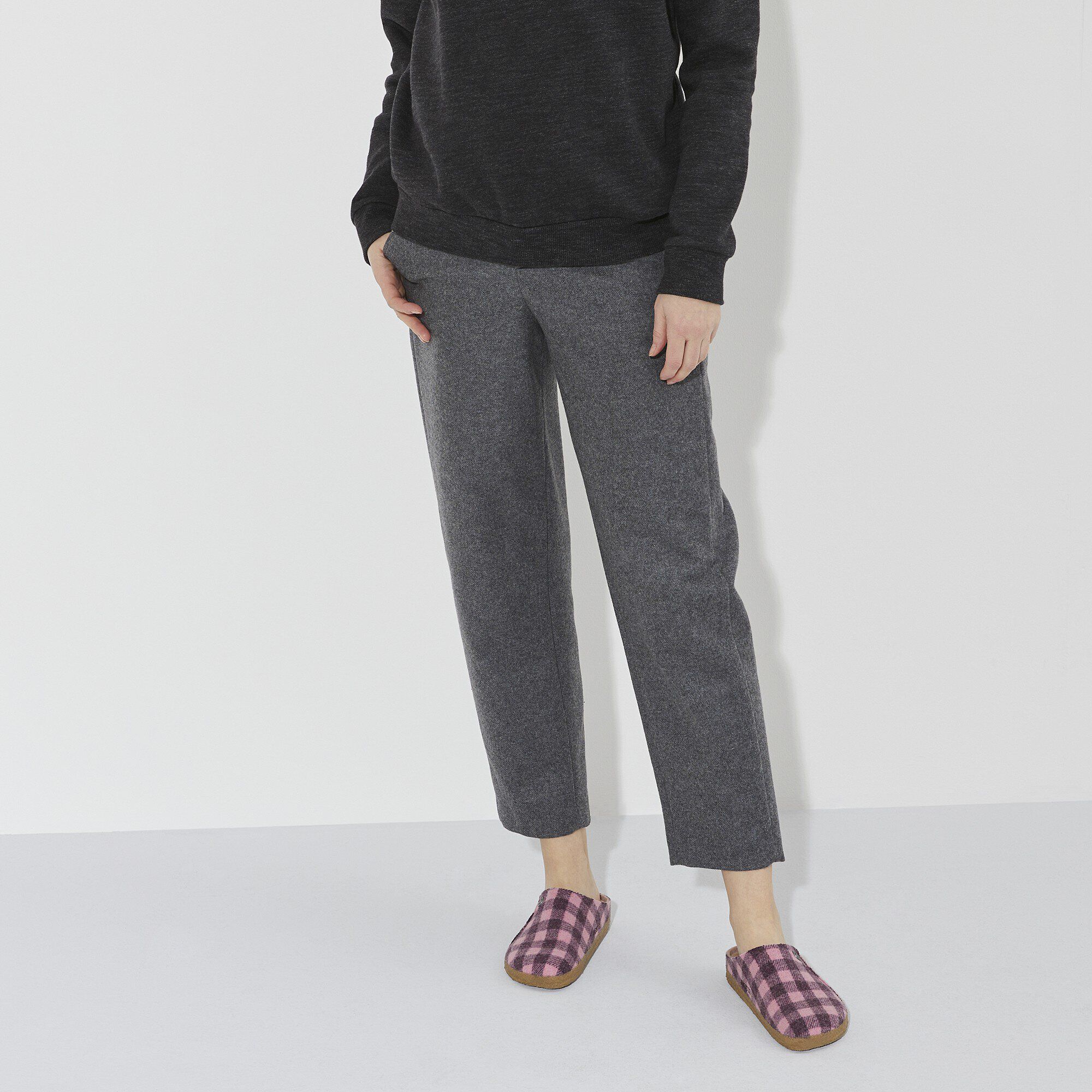 Zermatt Shearling / ツェルマット シアリング フェルト with a female model