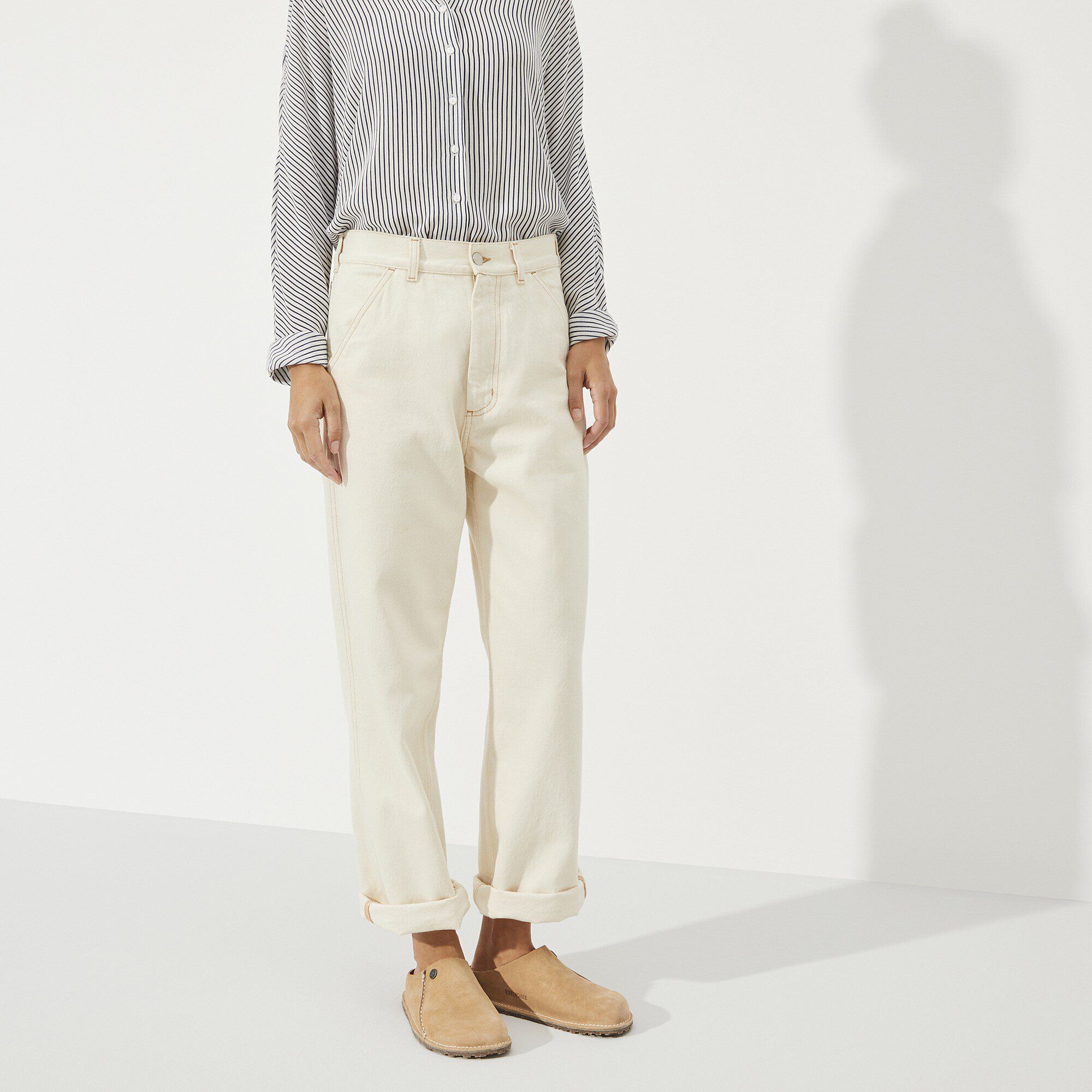 Zermatt Premium / ツェルマット プレミアム スエードレザー with a female model