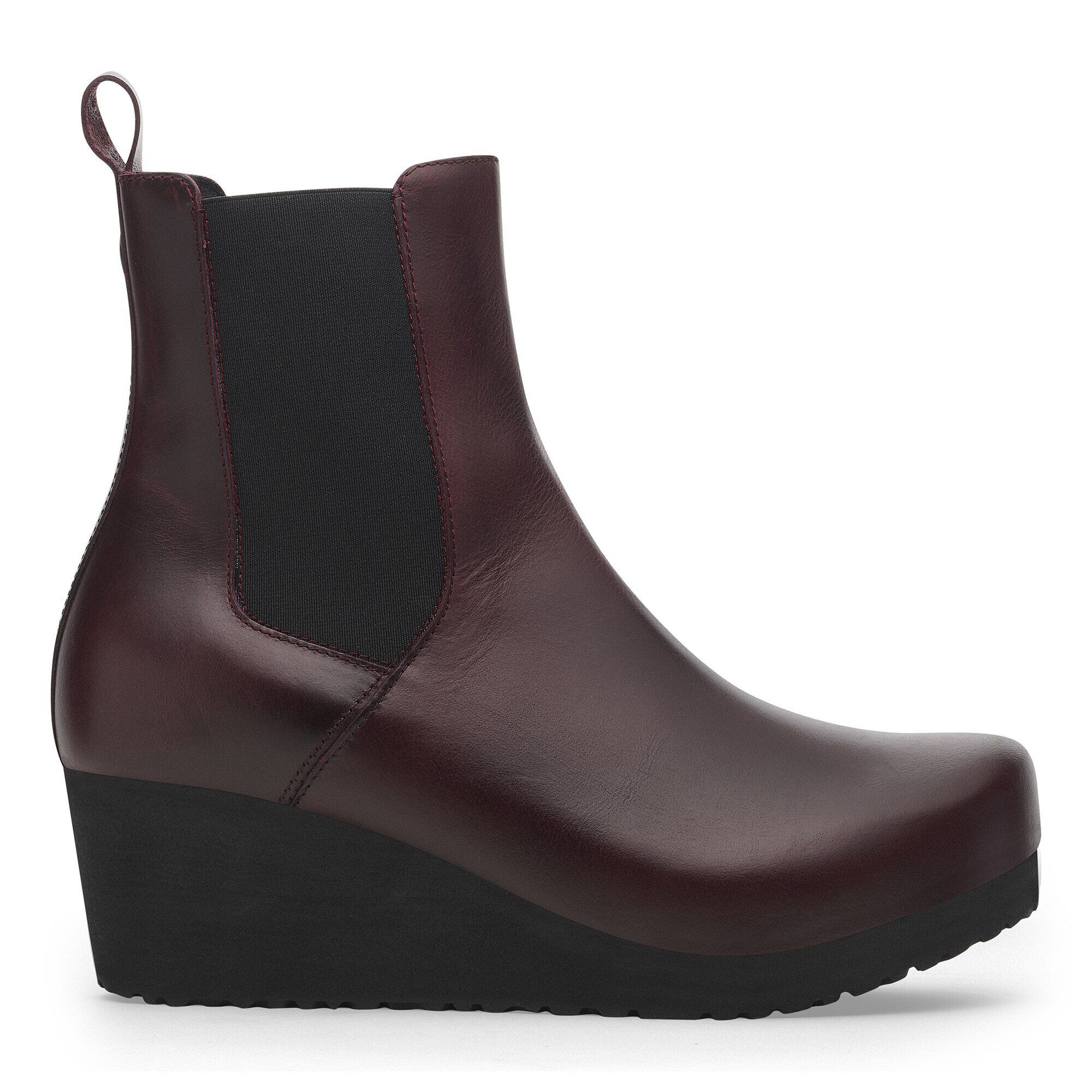 에바 슬립온 천연 가죽 - a side view