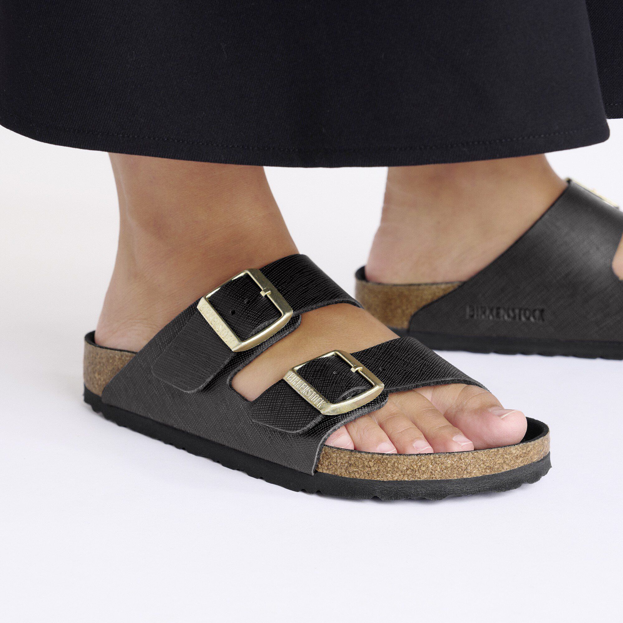 Arizona BS Birko-Flor Embossed Close-up with a female model