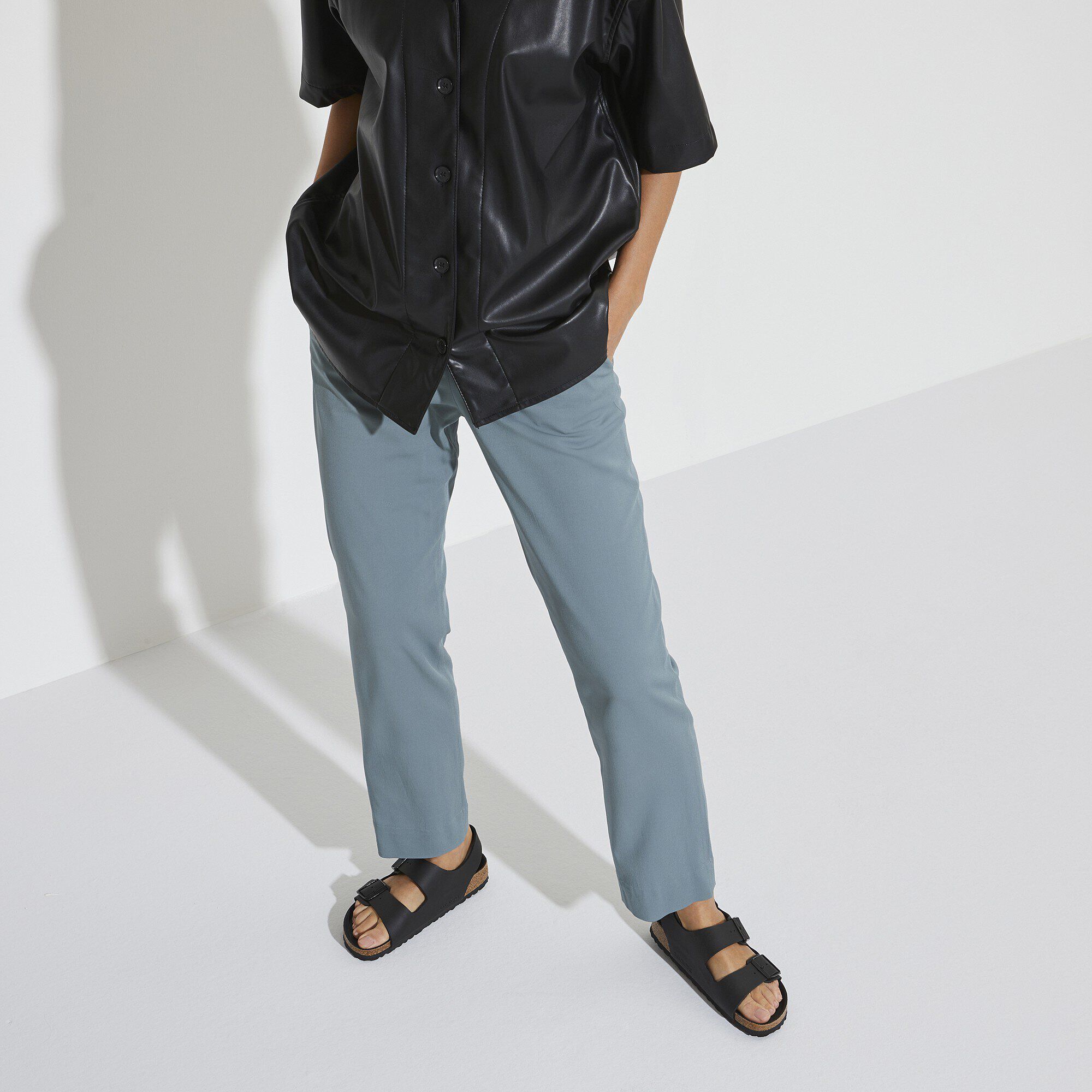 Milano BS Birko-Flor with a female model