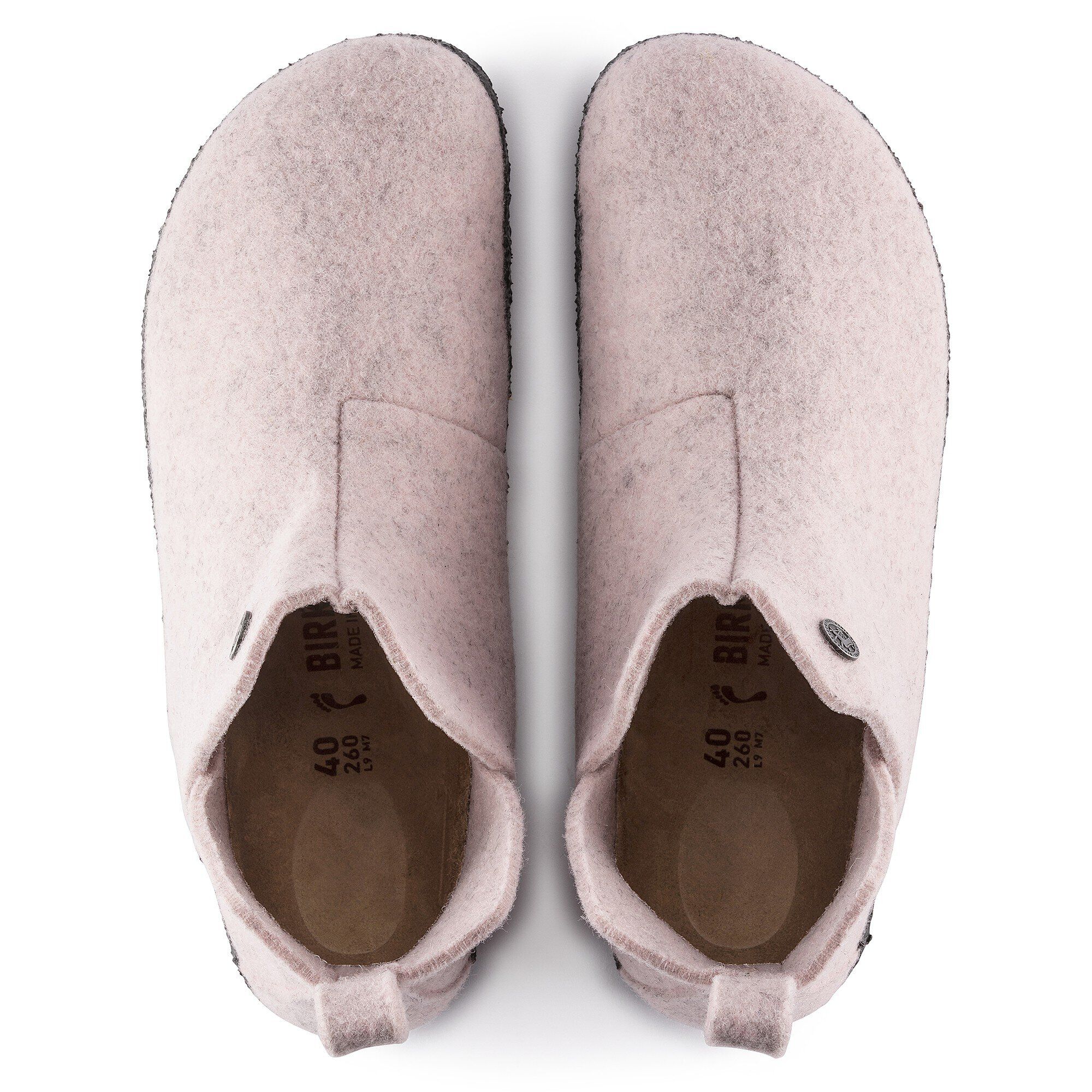 Andermatt / アンダーマット フェルト - a top view