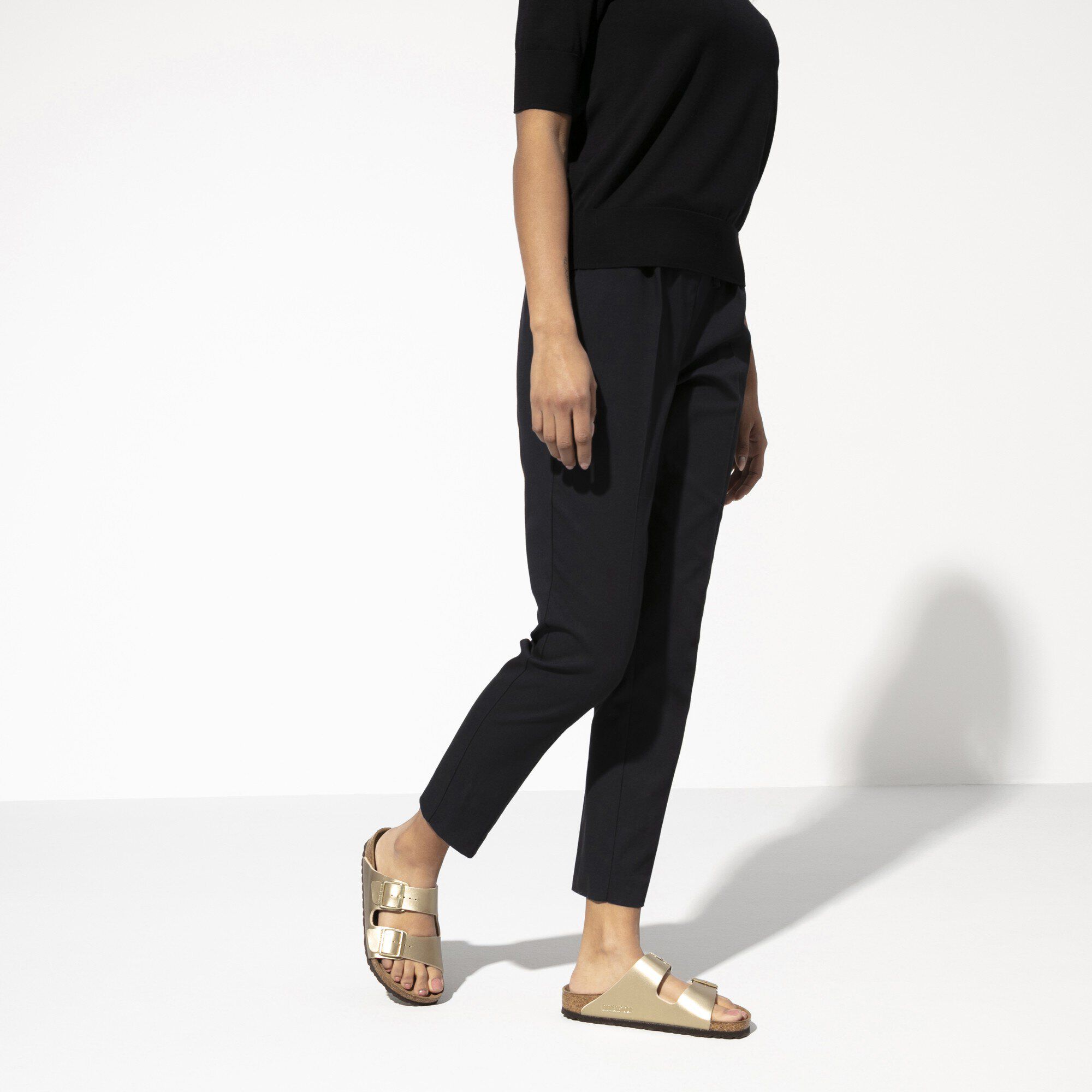 Arizona Birko-Flor with a female model