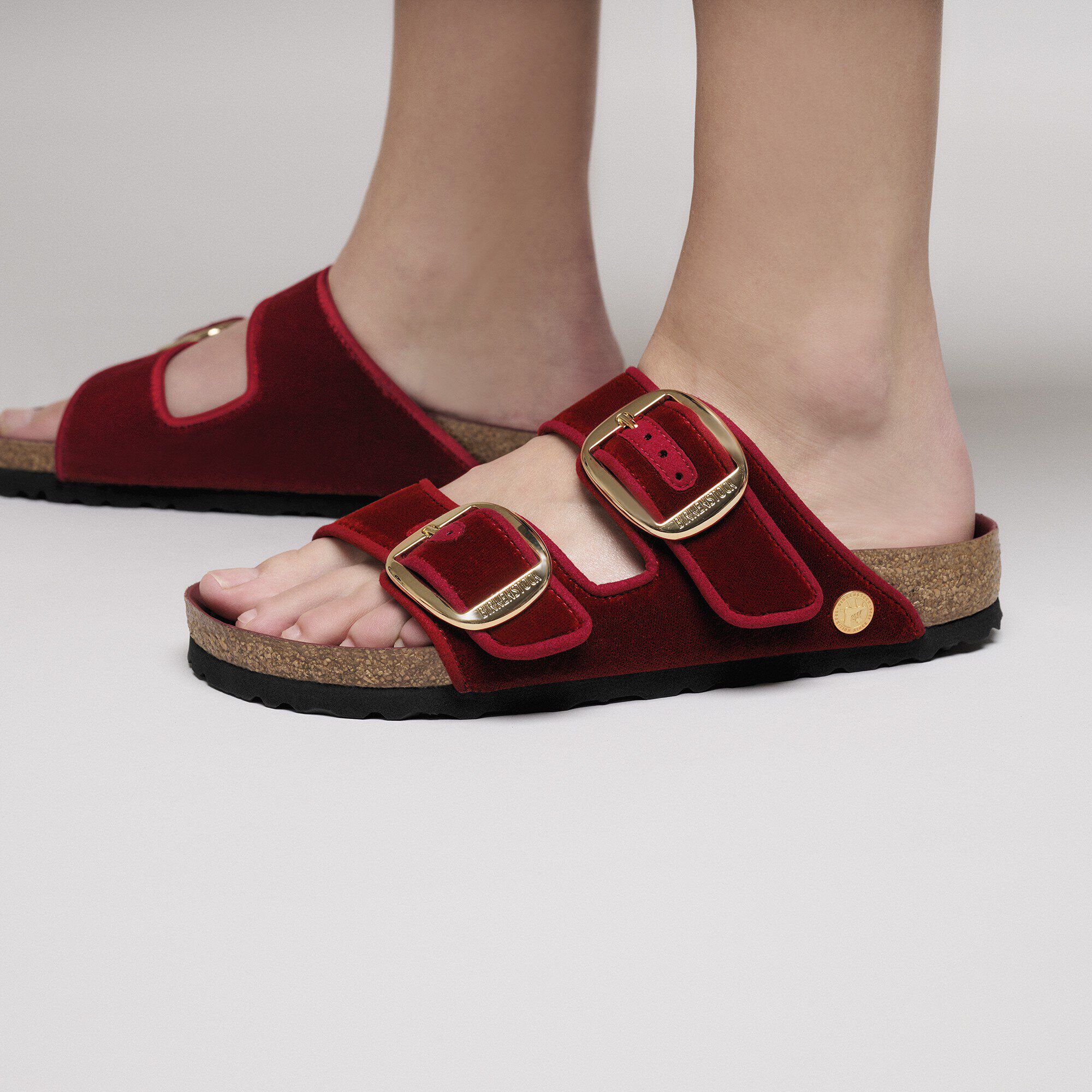 Arizona Big Buckle Piping Rivet Logo Textile in Color Mars Red