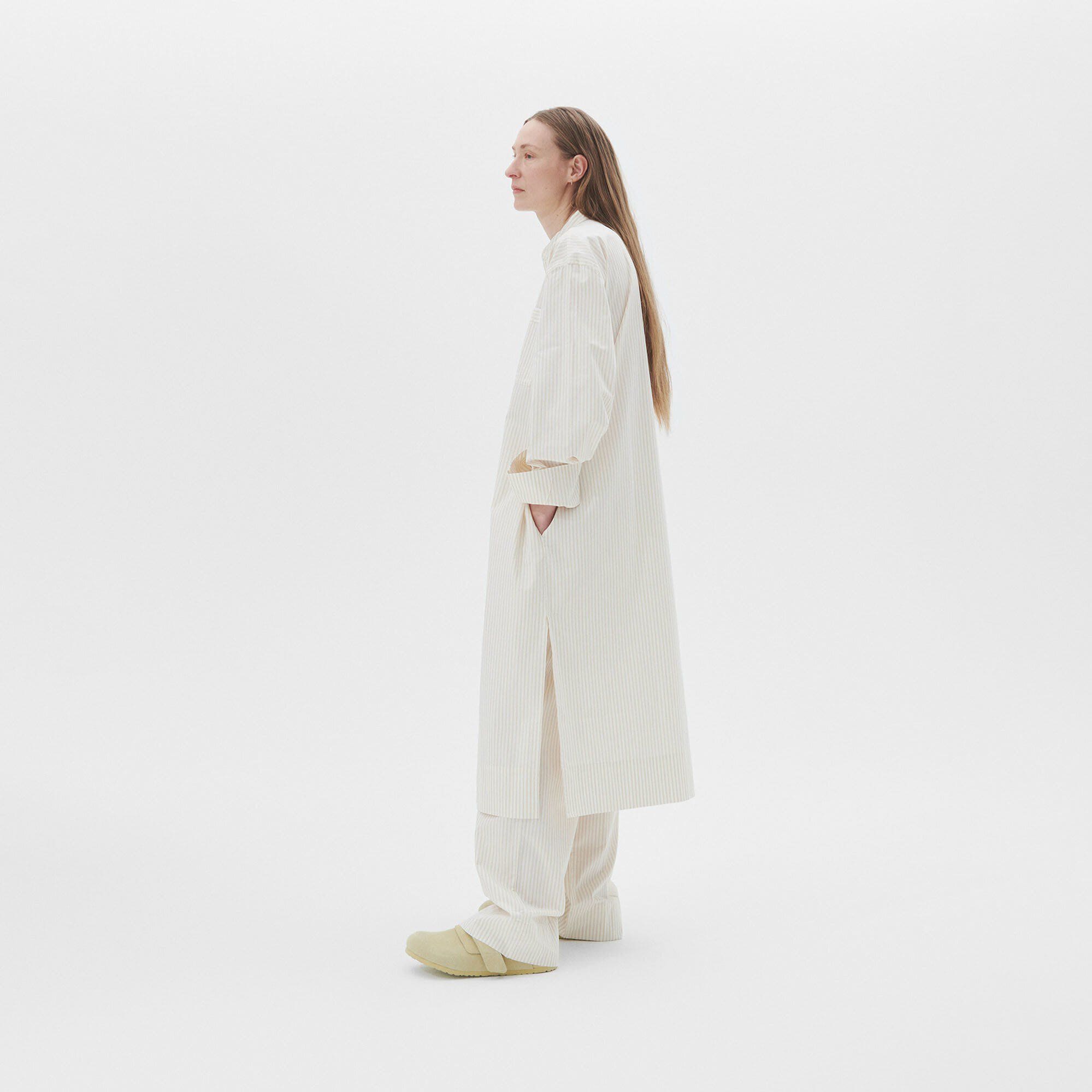 Tekla Kaftan  Close-up view showing material detail