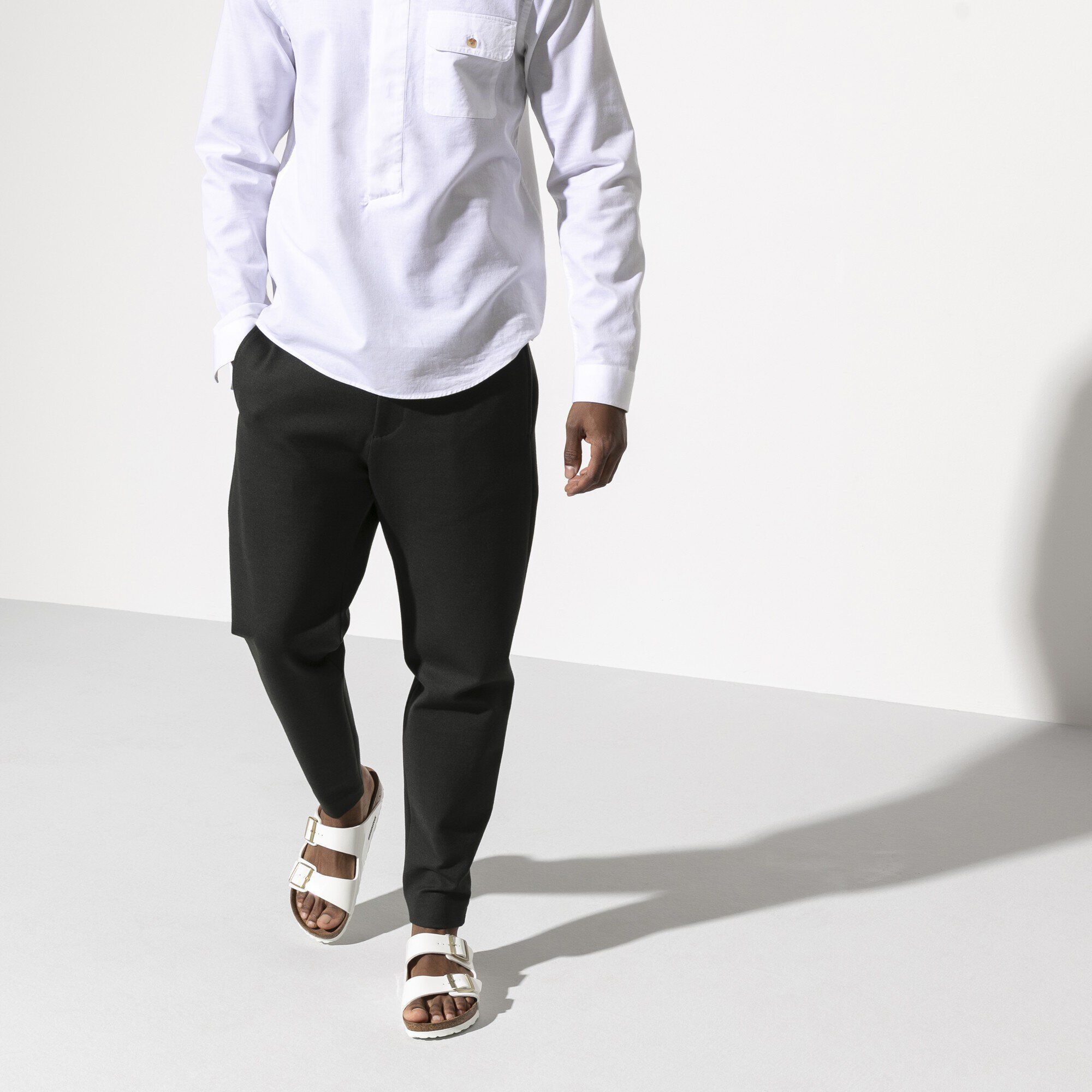 Arizona Birko-Flor Patent Close-up with a male model