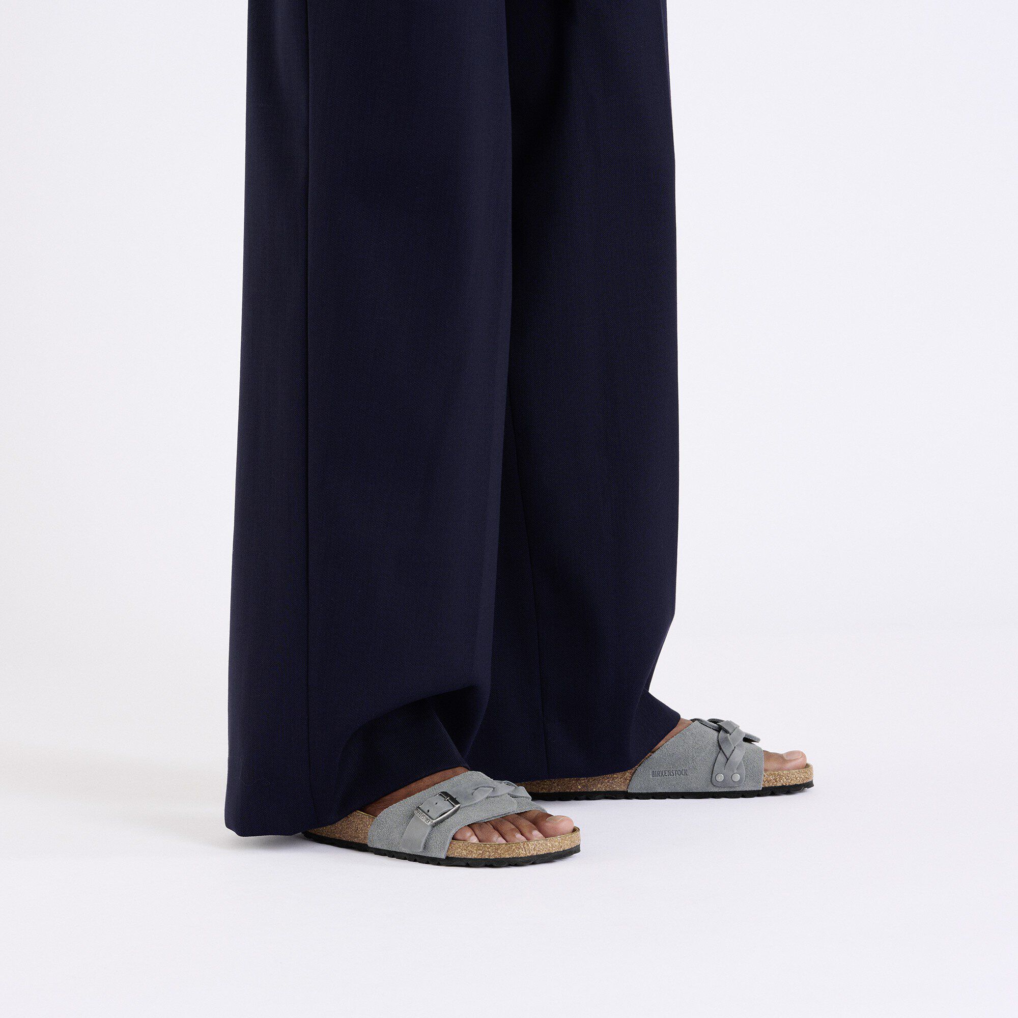 Oita Braided Suede Leather with a female model