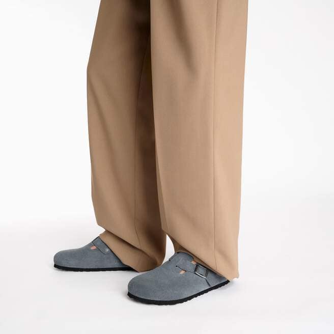 Boston Soft Footbed Suede Leather