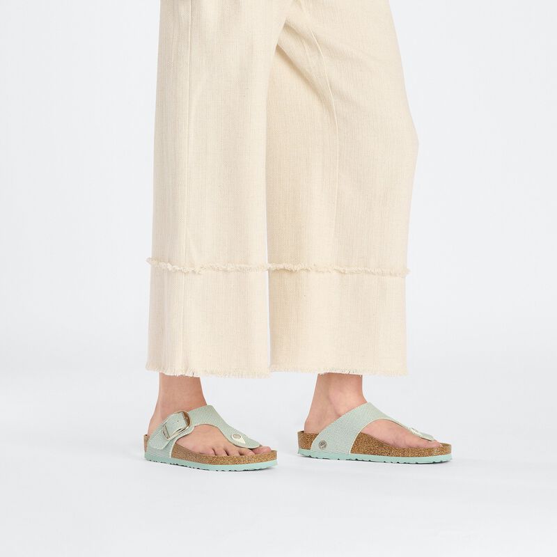 BIRKENSTOCK Gizeh Big Buckle Rivet Logo Textile Canvas Surf Green Trail Easy detail