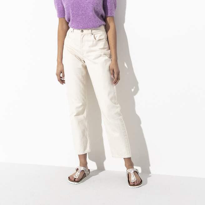 product photo 4 of 8