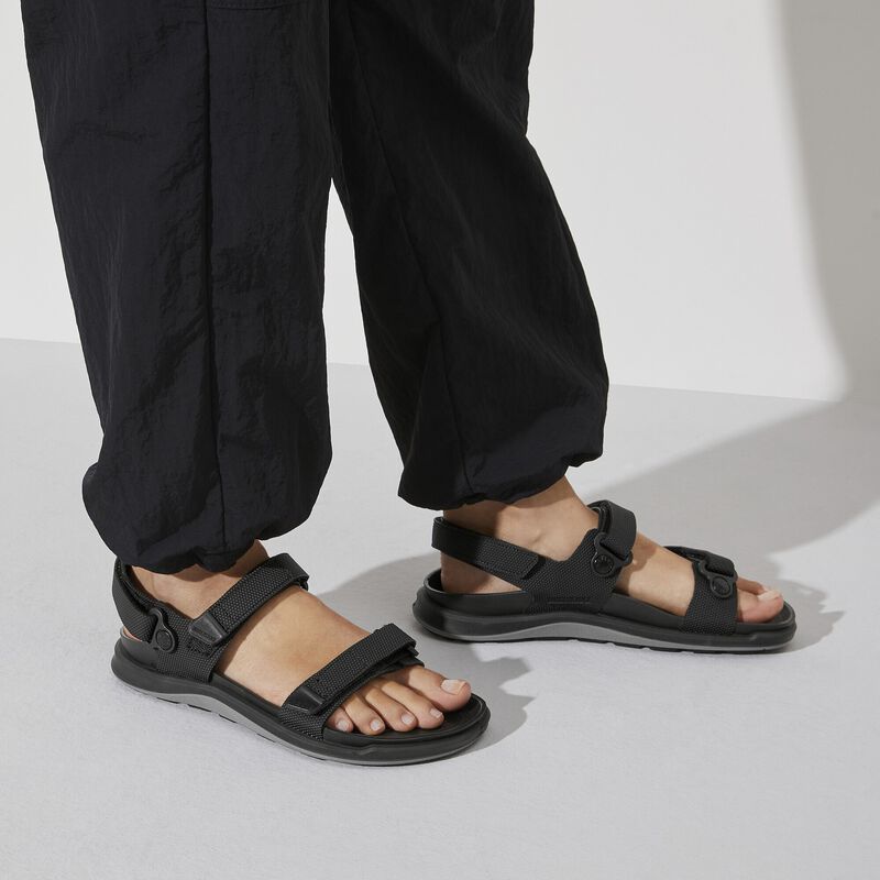 BIRKENSTOCK Kalahari Women Birko-Flor Black Trail Easy detail