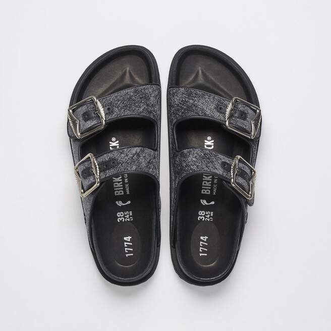 product photo 1 of 5