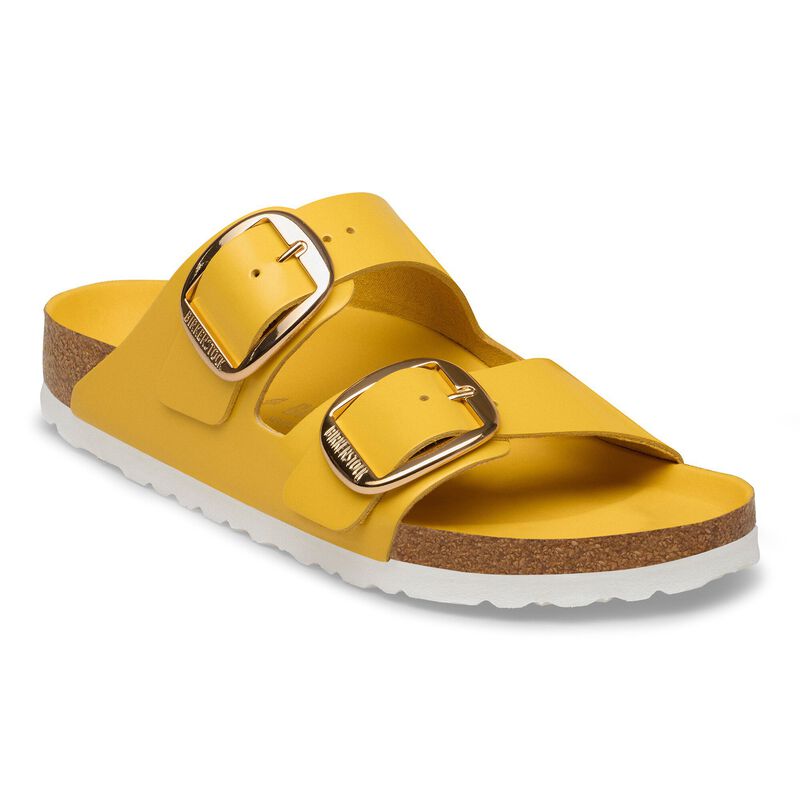 BIRKENSTOCK Arizona Big Buckle Natural Leather Patent High-Shine Oyster Soft Sole detail