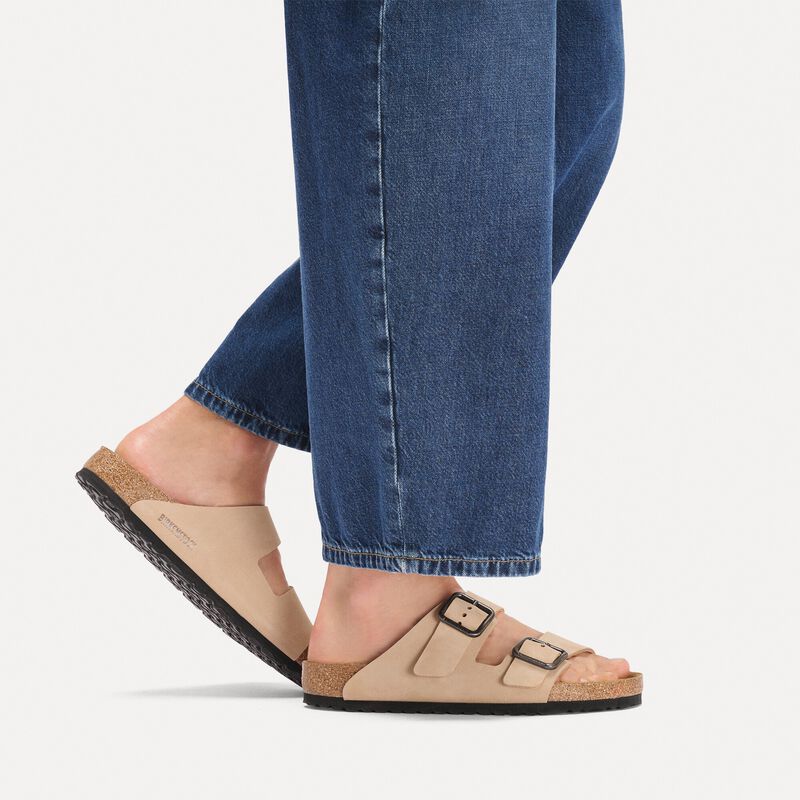 BIRKENSTOCK Arizona Wire Buckle Nubuck Leather Sandcastle Soft Footbed detail
