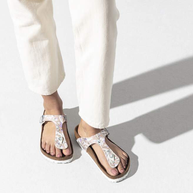 product photo 2 of 8