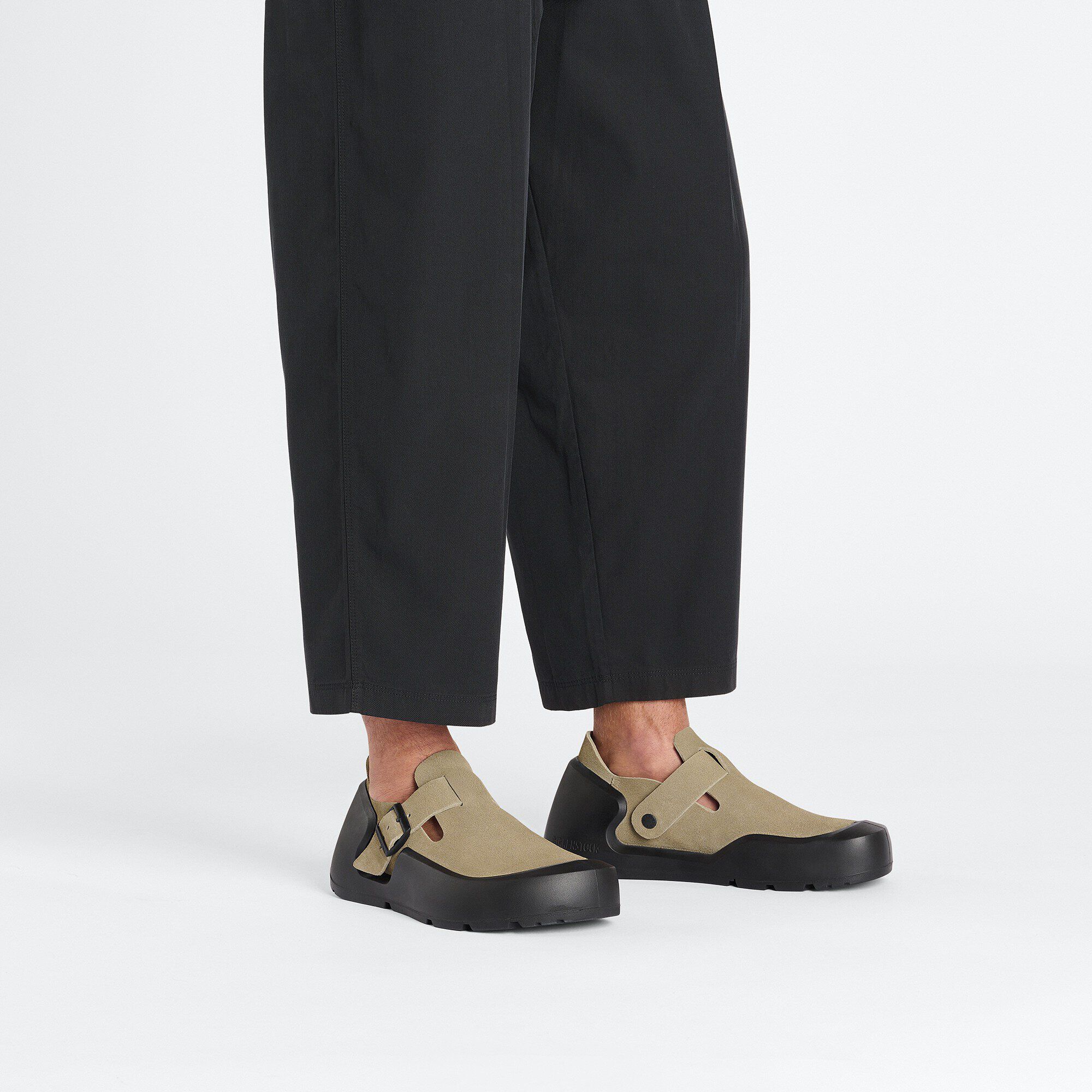 Reykjavik Nubuck Leather