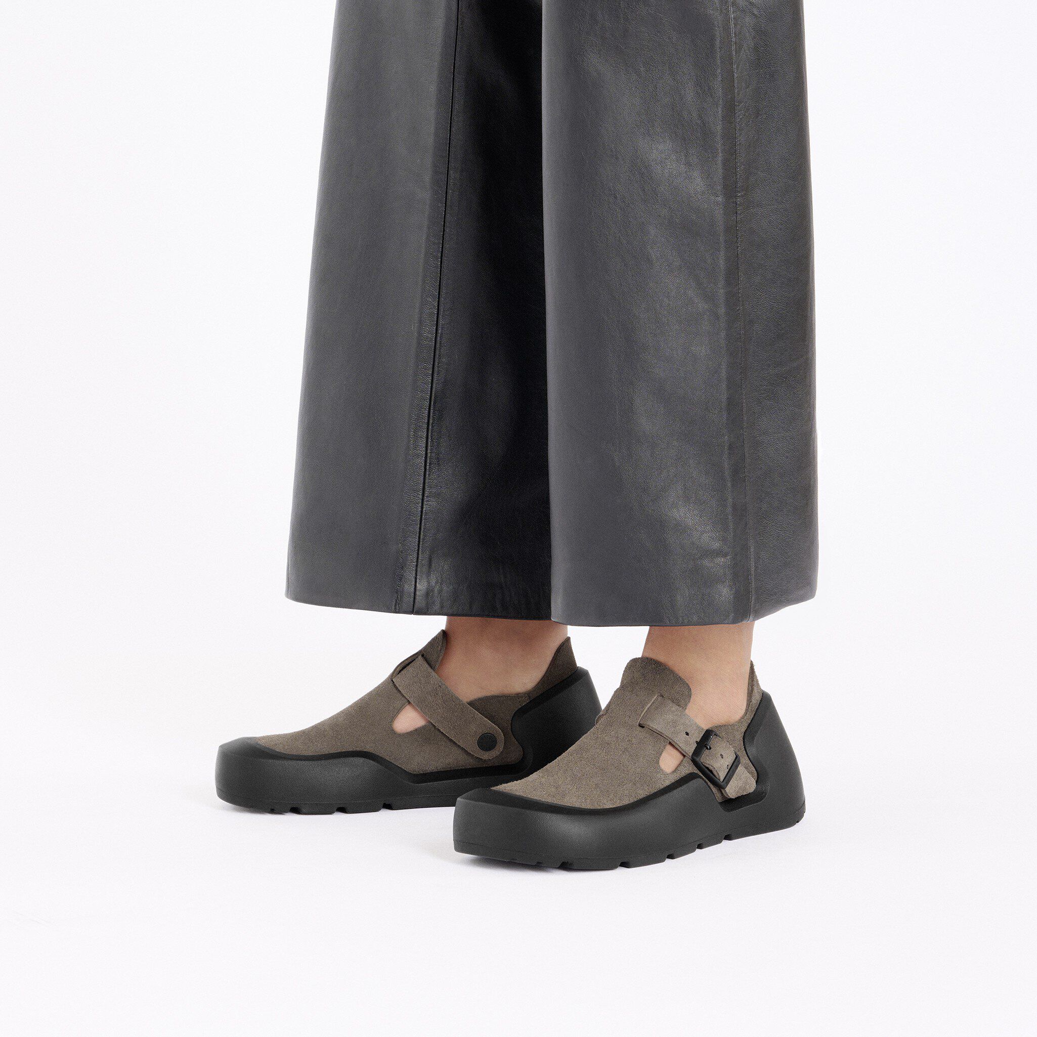 Reykjavik Nubuk Leather