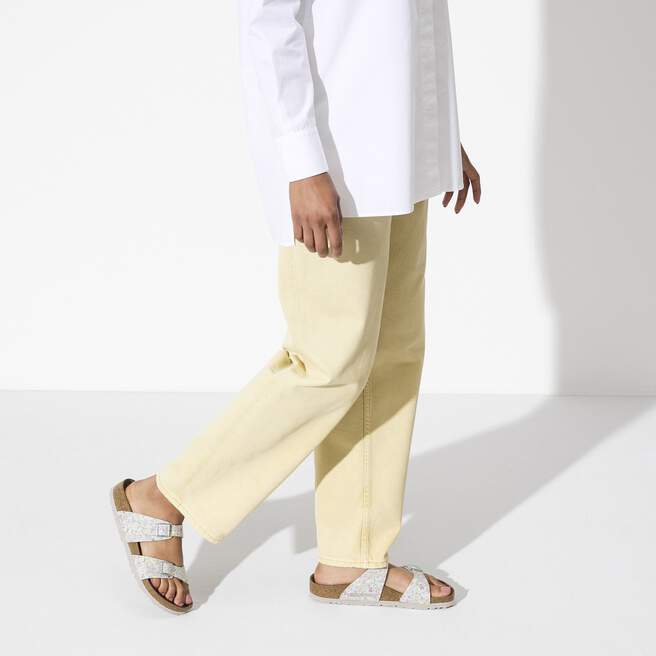 product photo 4 of 8