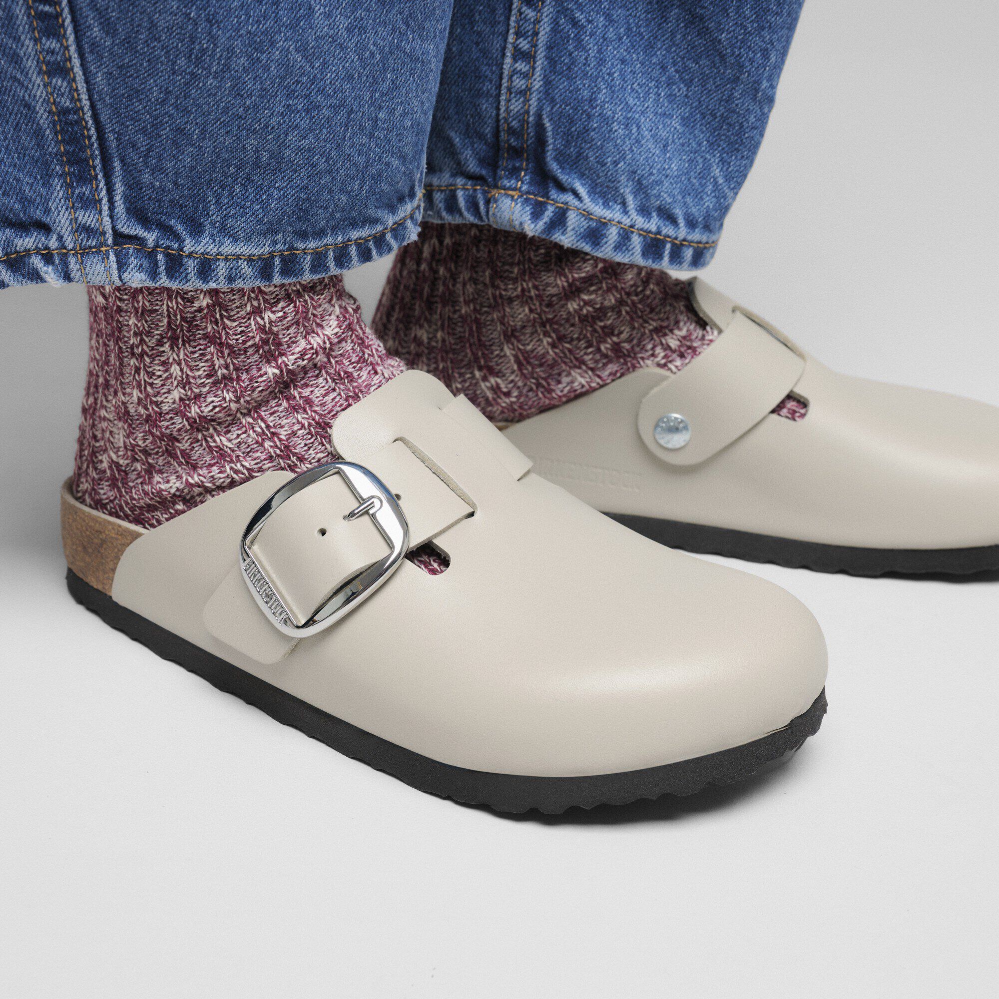 BIRKENSTOCK × B&Y 別注 BIG BUCKLE BOSTON Birkenstock Women's Boston Big Buckle Nubuck Leather Clogs