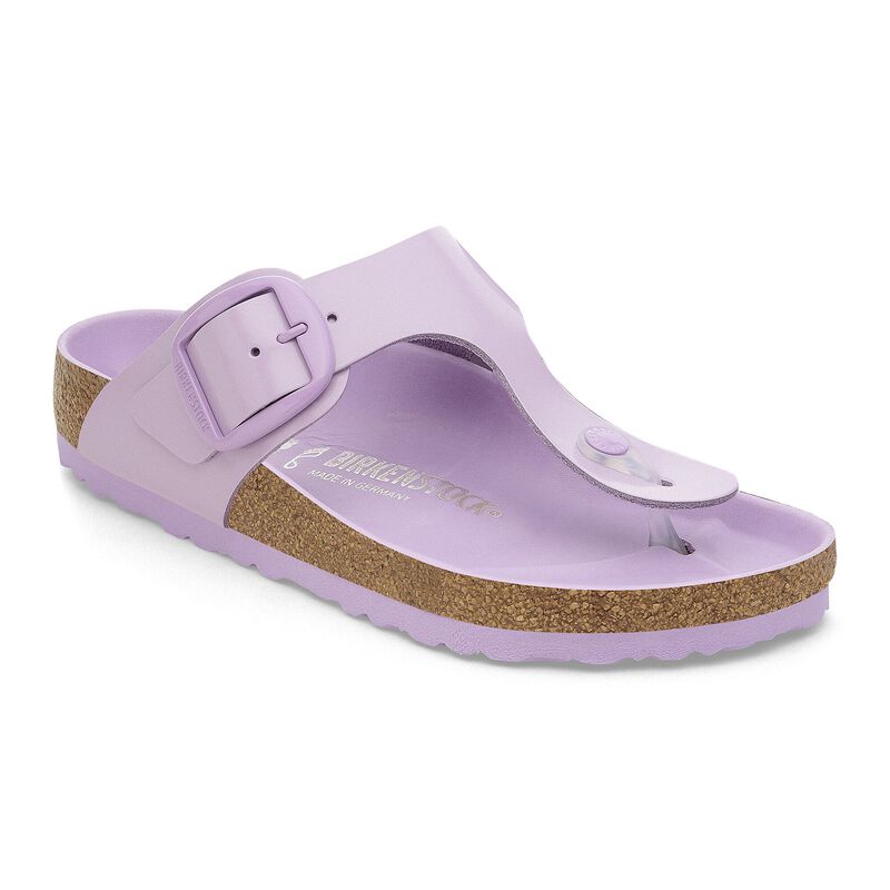 BIRKENSTOCK Gizeh Big Buckle Natural Leather Patent High Shine Black Lounge Fit detail