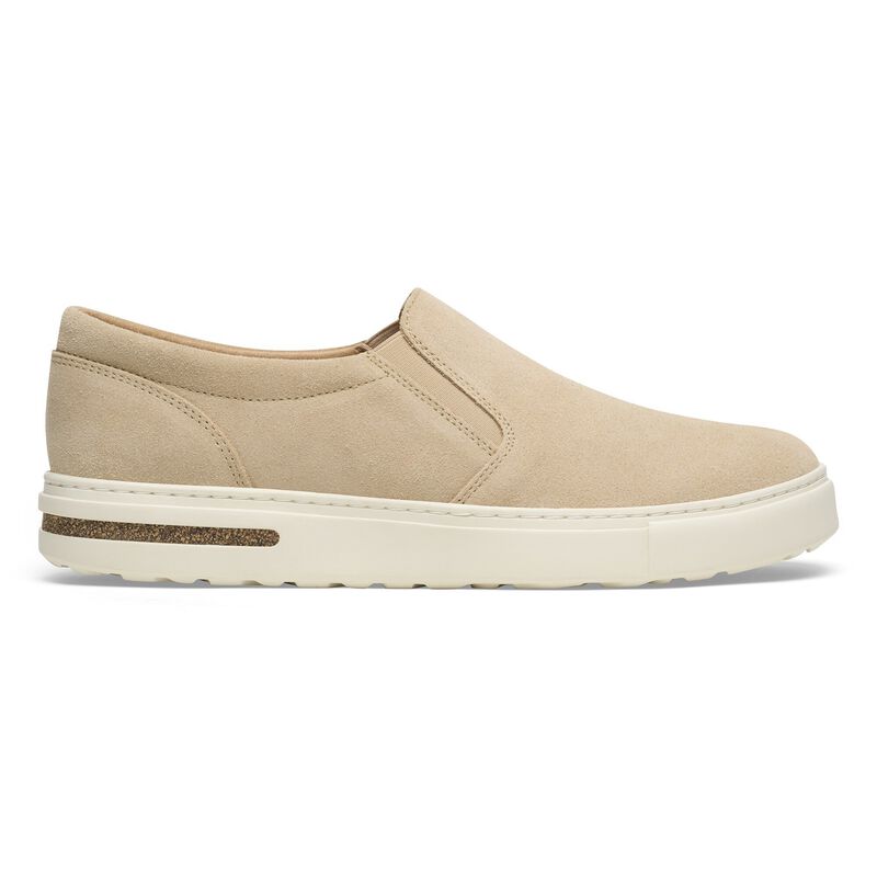 BIRKENSTOCK Oswego Suede Leather Sandcastle Trail Easy detail