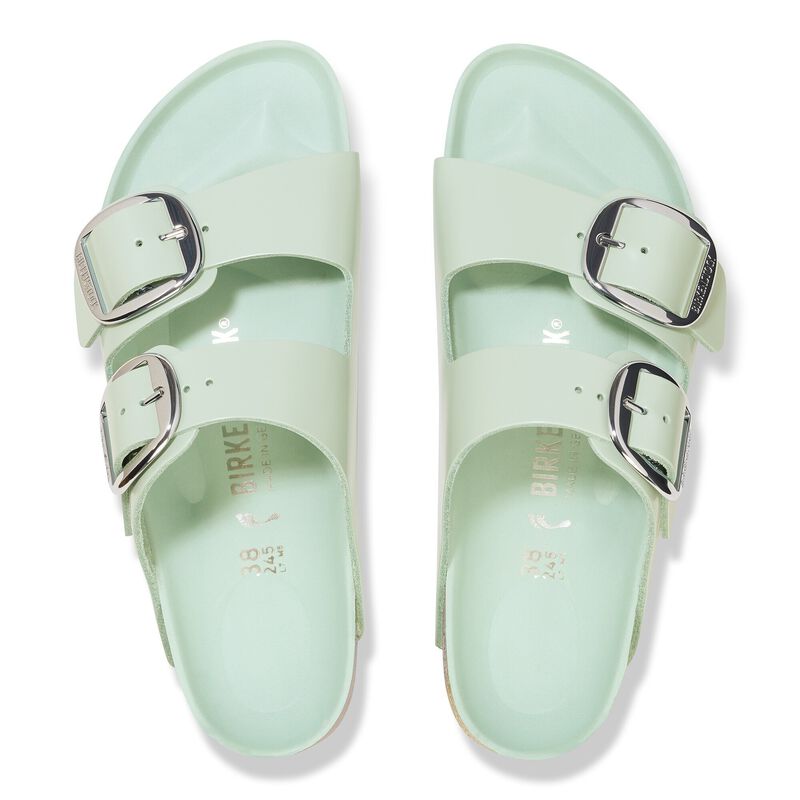 BIRKENSTOCK Arizona Big Buckle Natural Leather Patent High Shine Surf Green detail