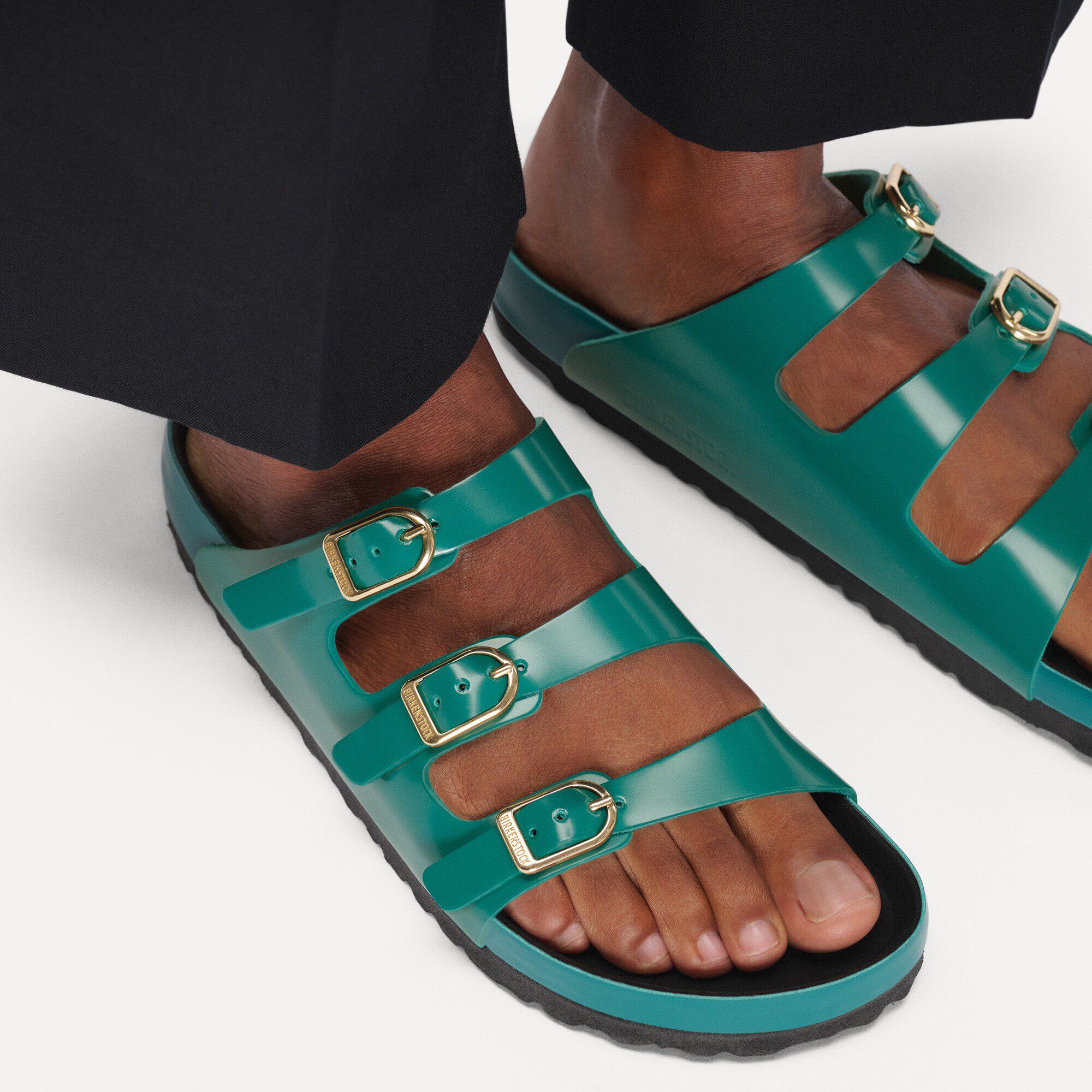 Florida Exquisite Natural Leather Patent Close-up with a female model