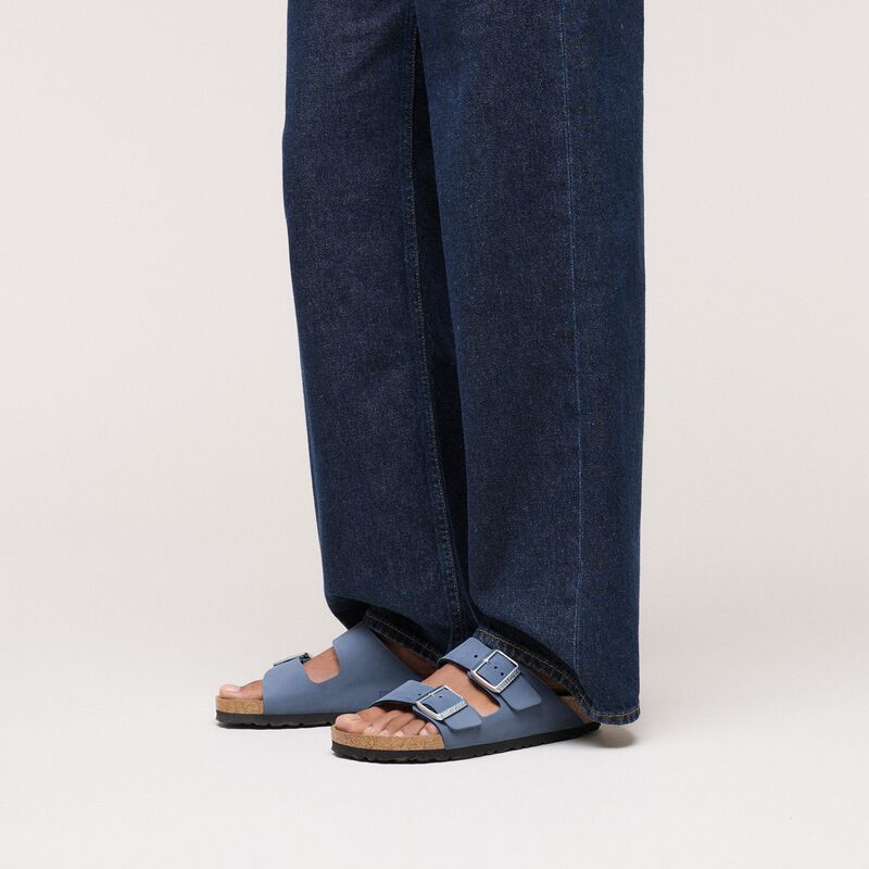 BIRKENSTOCK Arizona Nubuck Leather Stone Blue Daily Comfort detail