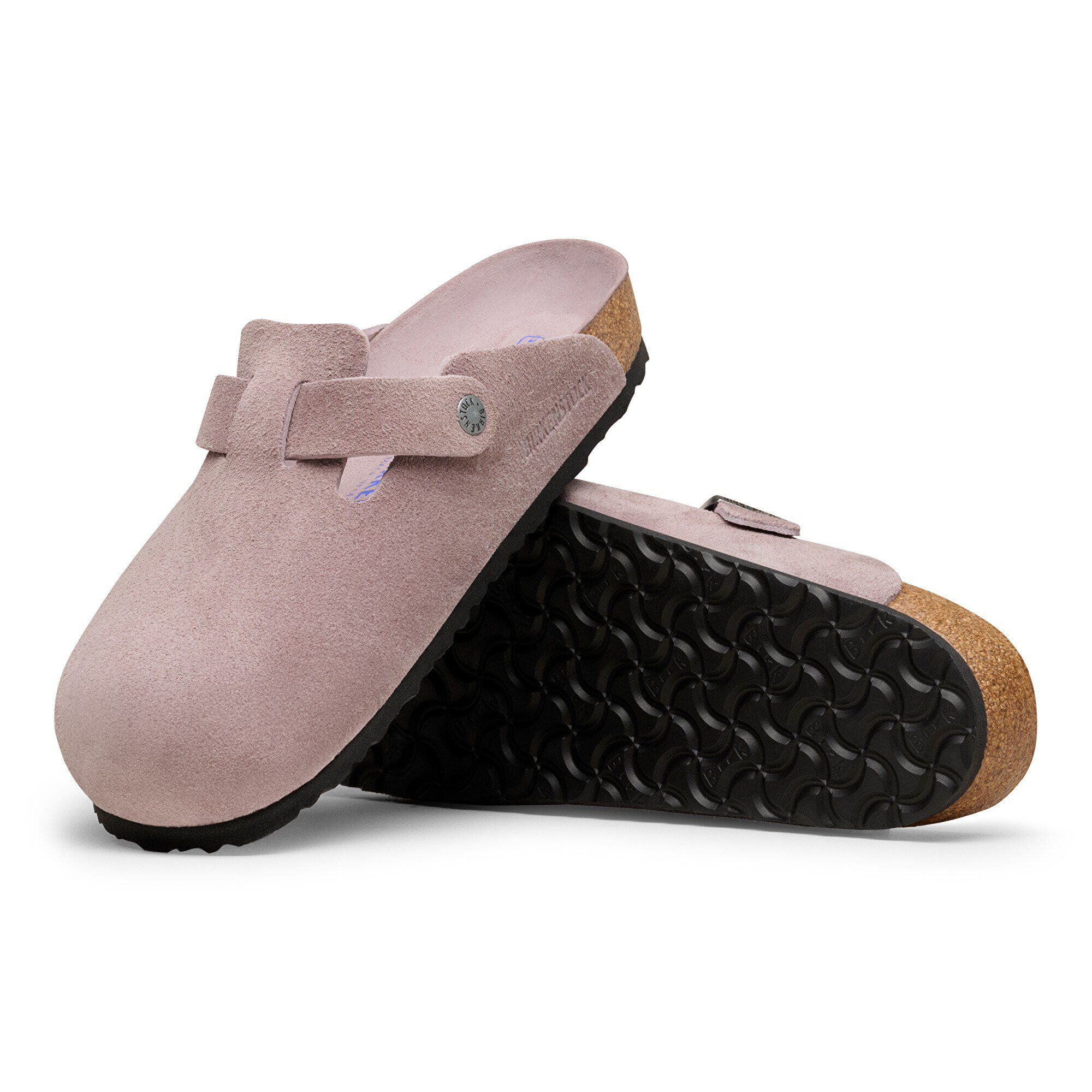 Boston Soft Footbed Su&egrave;de with outer sole details